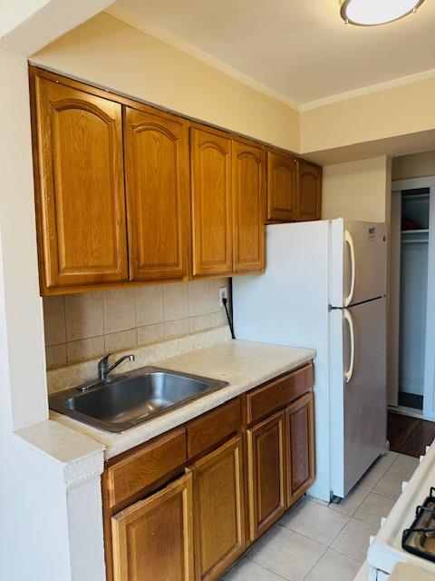 #11 photo, 86-05 60 Road, クイーンズ区 Elmhurst , NY 11373