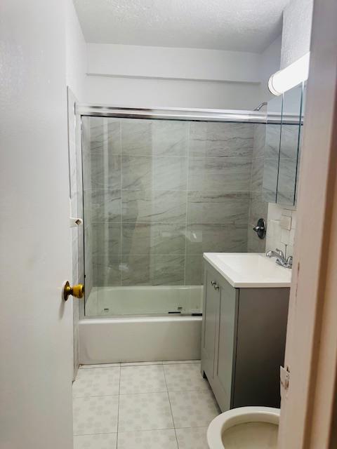 #14 photo, 86-05 60 Road, クイーンズ区 Elmhurst , NY 11373