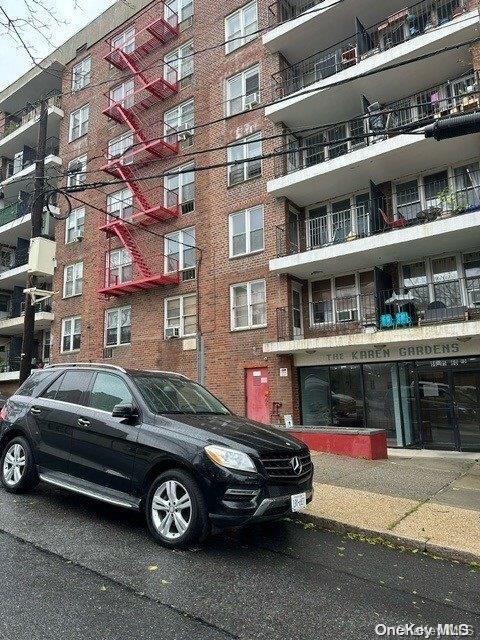 #16 photo, 86-05 60 Road, クイーンズ区 Elmhurst , NY 11373