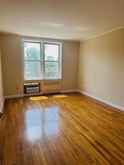 #7 photo, 86-05 60 Road, クイーンズ区 Elmhurst , NY 11373