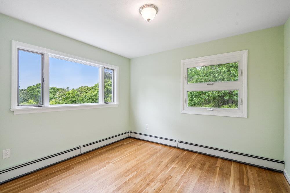 #12 photo, 542 Montauk Highway, サフォーク郡 Southampton , NY 11968