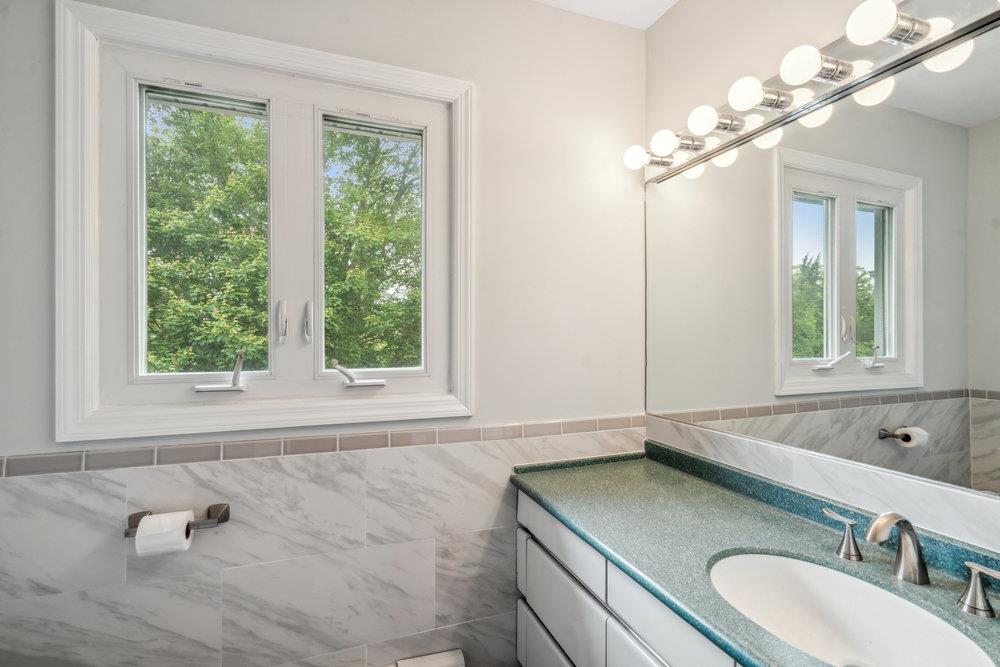 #15 photo, 542 Montauk Highway, サフォーク郡 Southampton , NY 11968