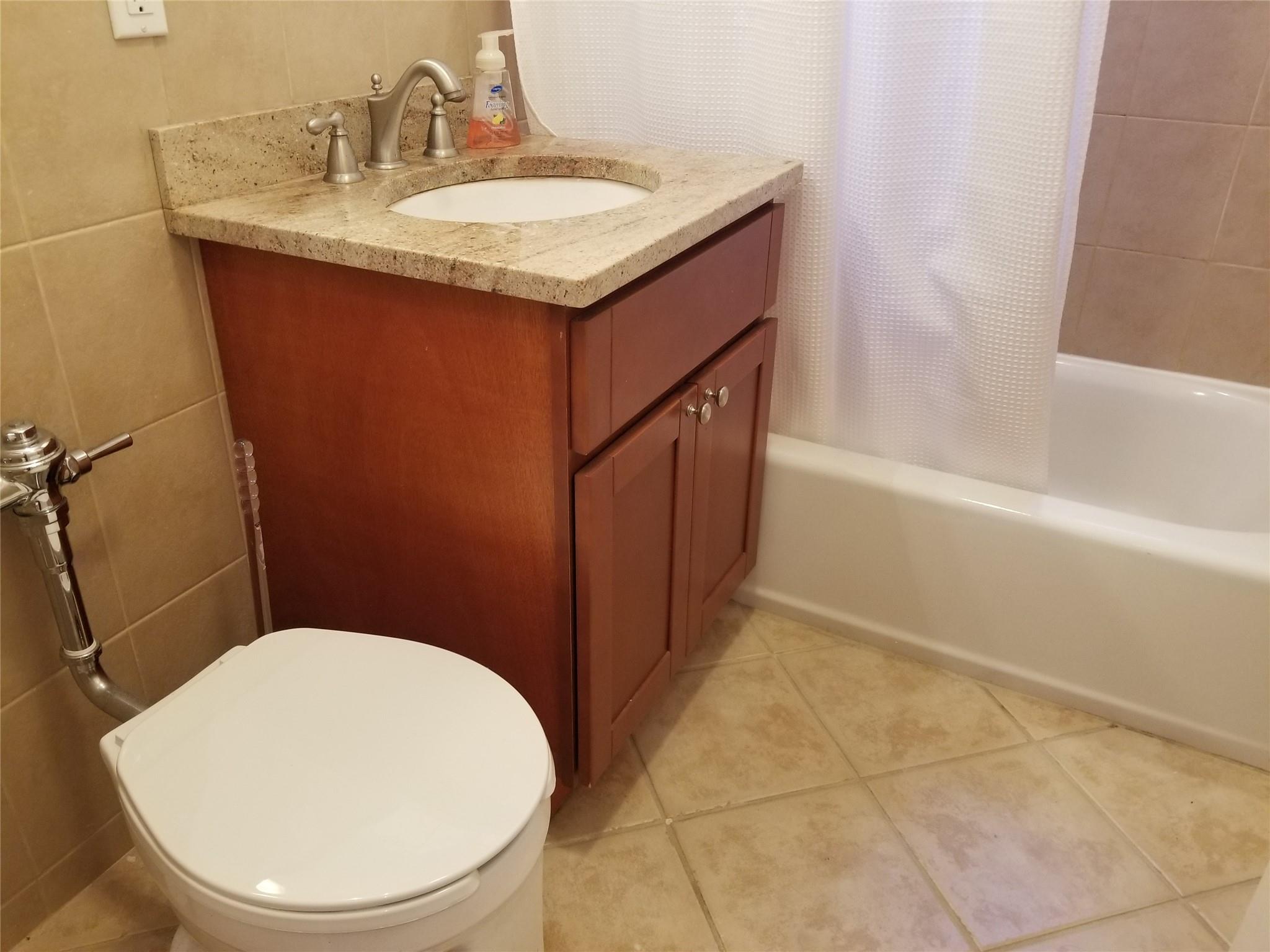 #11 photo, 102-25 67 Road, Forest Hills , NY 11375