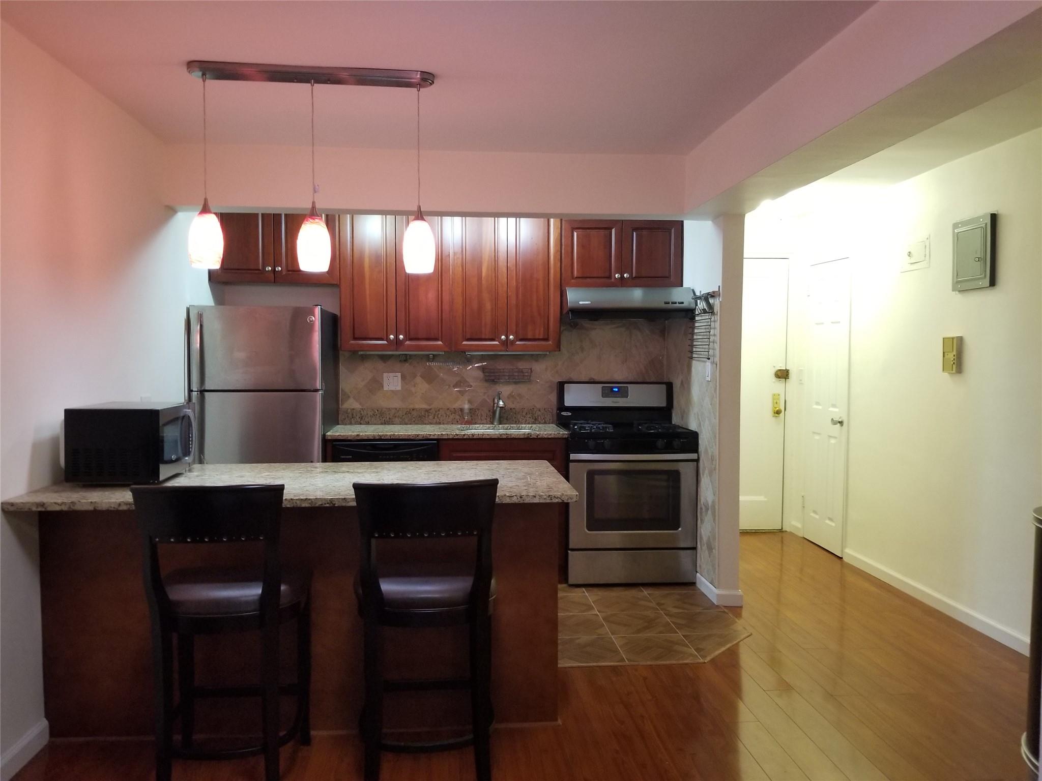 #3 photo, 102-25 67 Road, Forest Hills , NY 11375