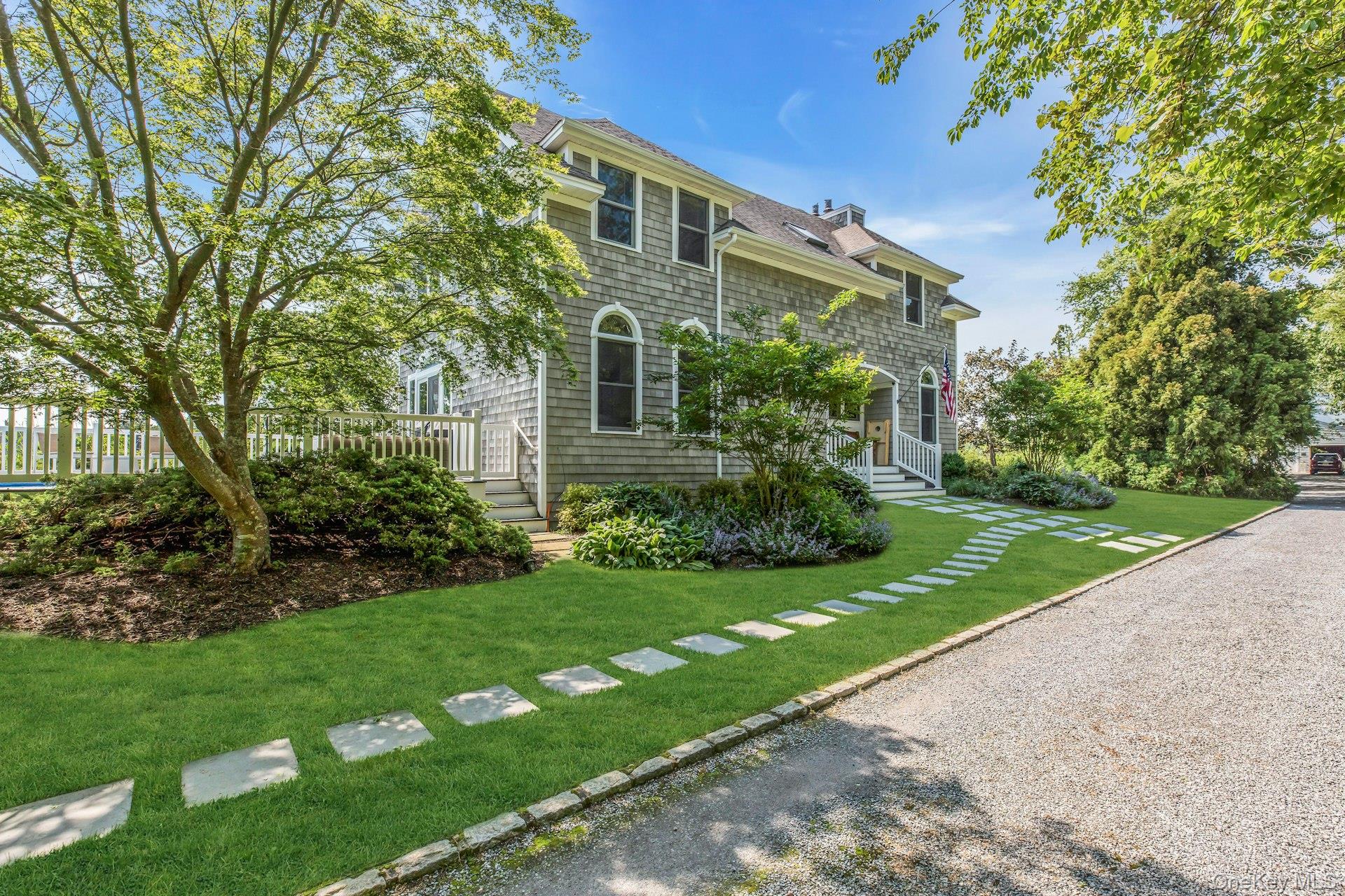 #4 photo, 56 S Country Road, サフォーク郡 Westhampton , NY 11977