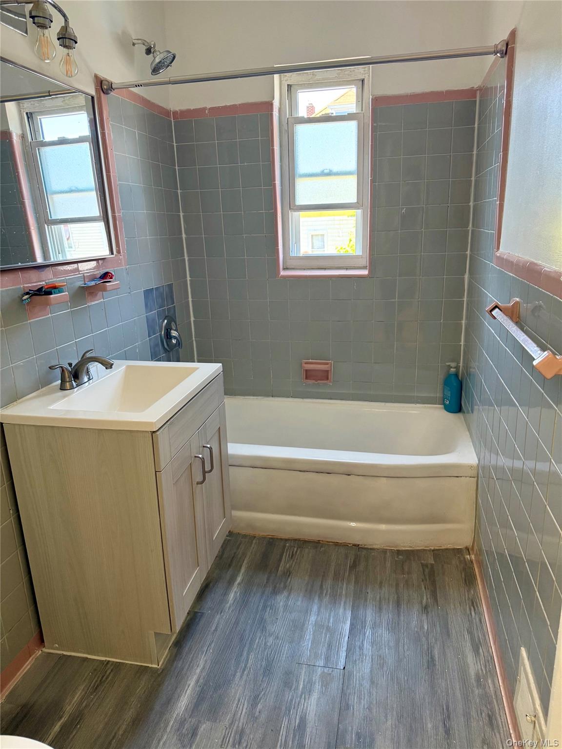 #13 photo, 1319 Hicks Street, ブロンクス区 Bronx , NY 10469