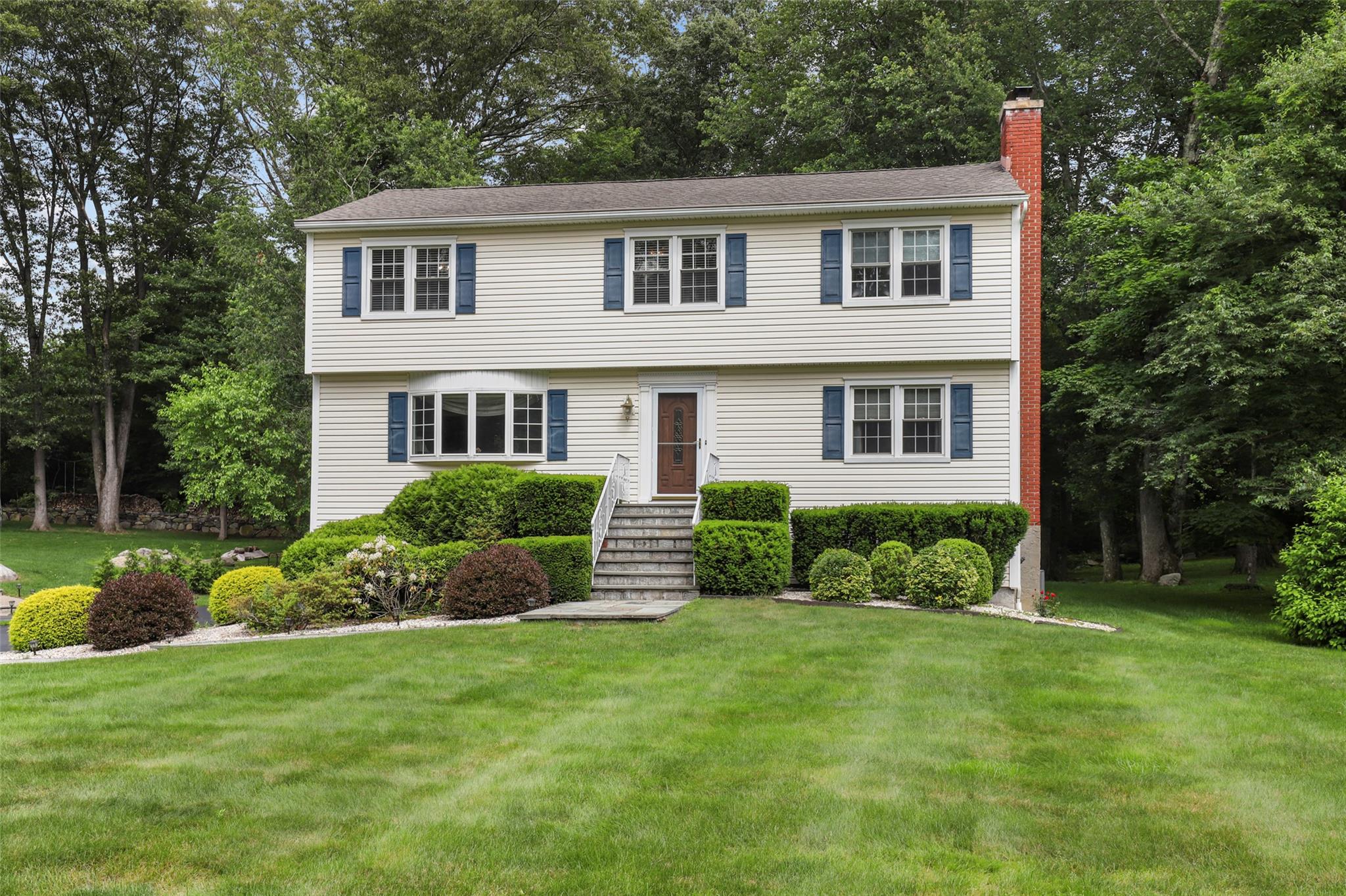 #1 photo, 16 Shipley Drive, Cortlandt Manor , NY 10567