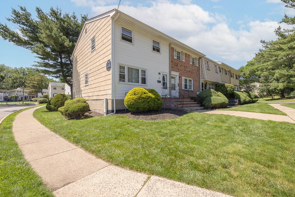 #1 photo, 2 Alan Road, 紐約州 Spring Valley , NY 10977