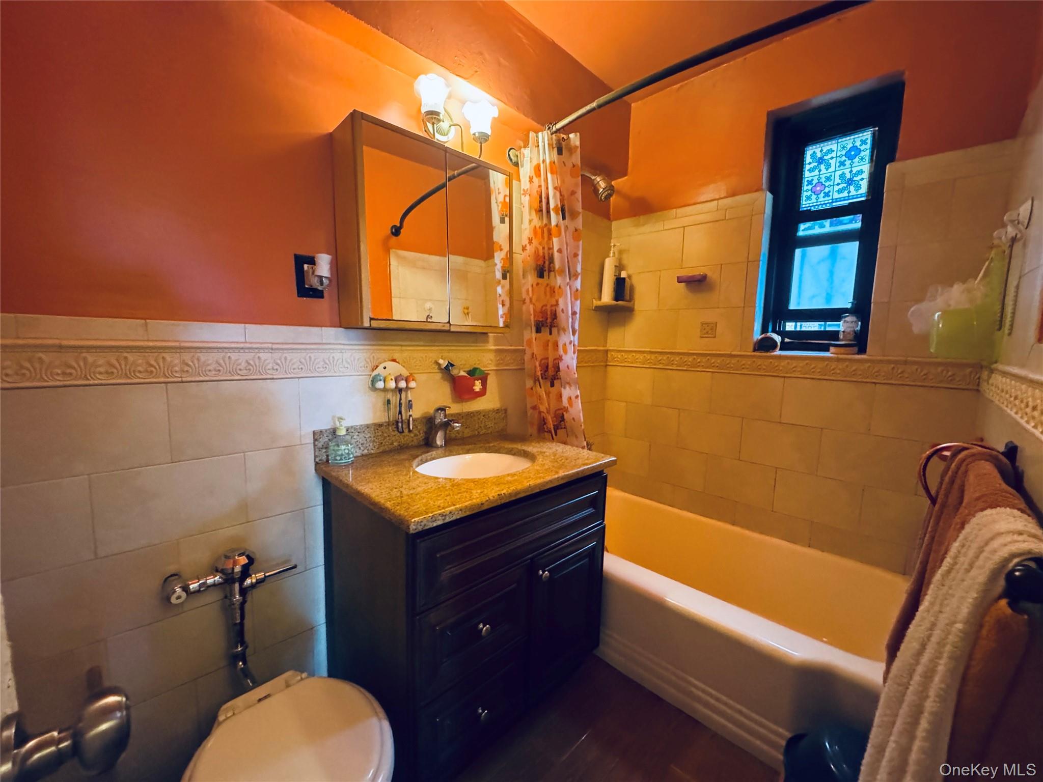 #10 photo, 63-84 Saunders Street, クイーンズ区 Rego Park , NY 11374