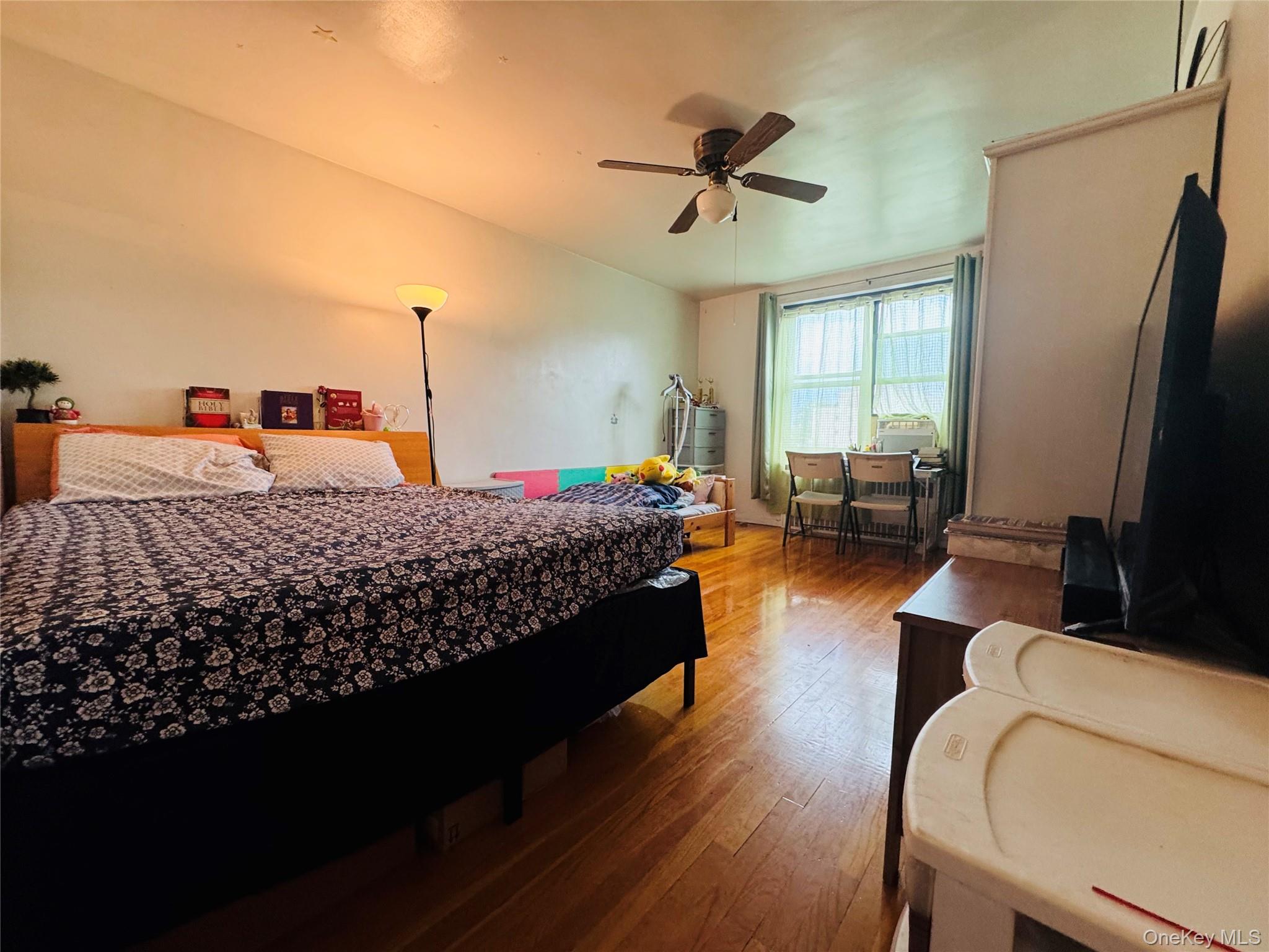 #13 photo, 63-84 Saunders Street, クイーンズ区 Rego Park , NY 11374