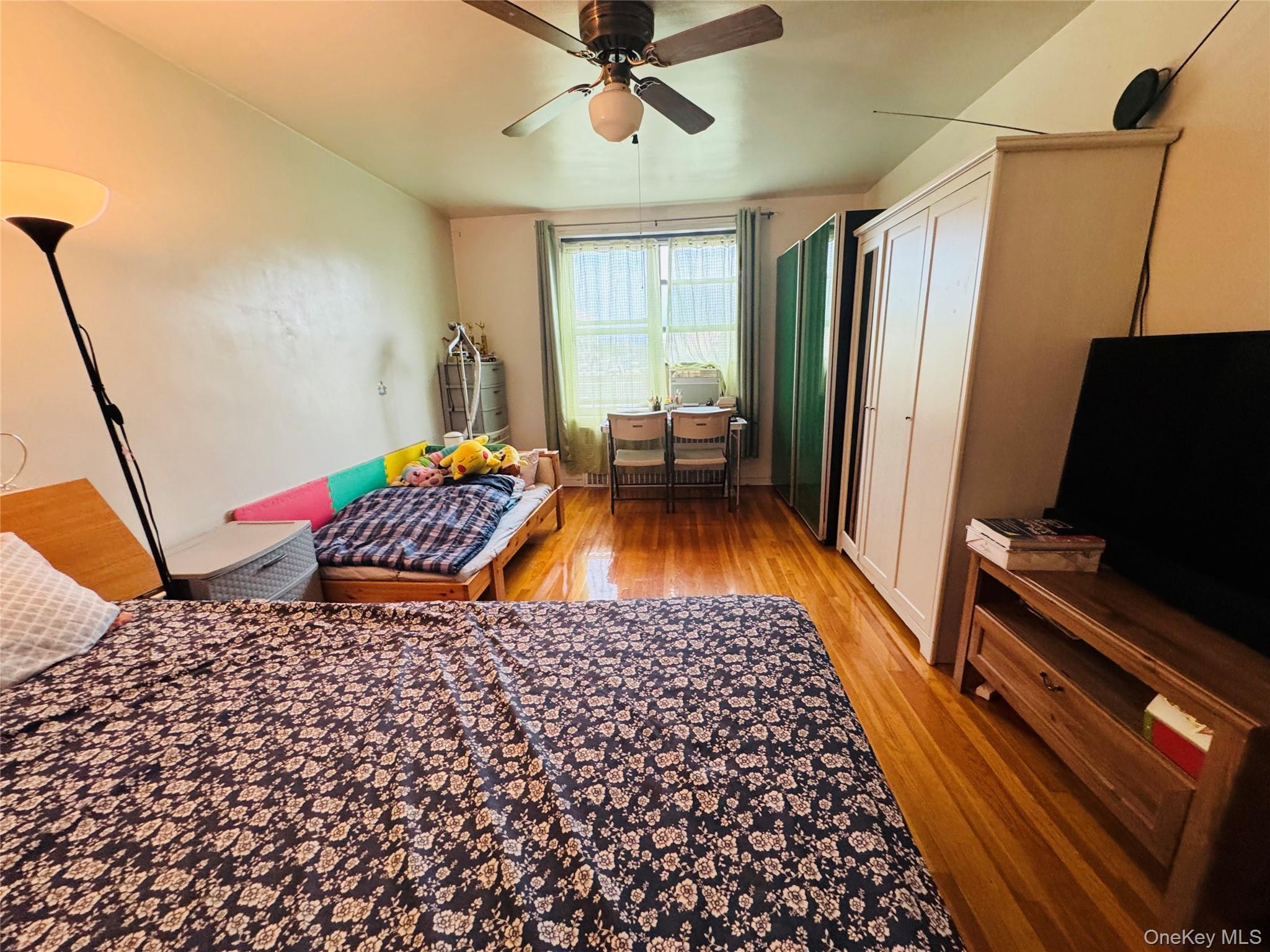 #15 photo, 63-84 Saunders Street, クイーンズ区 Rego Park , NY 11374