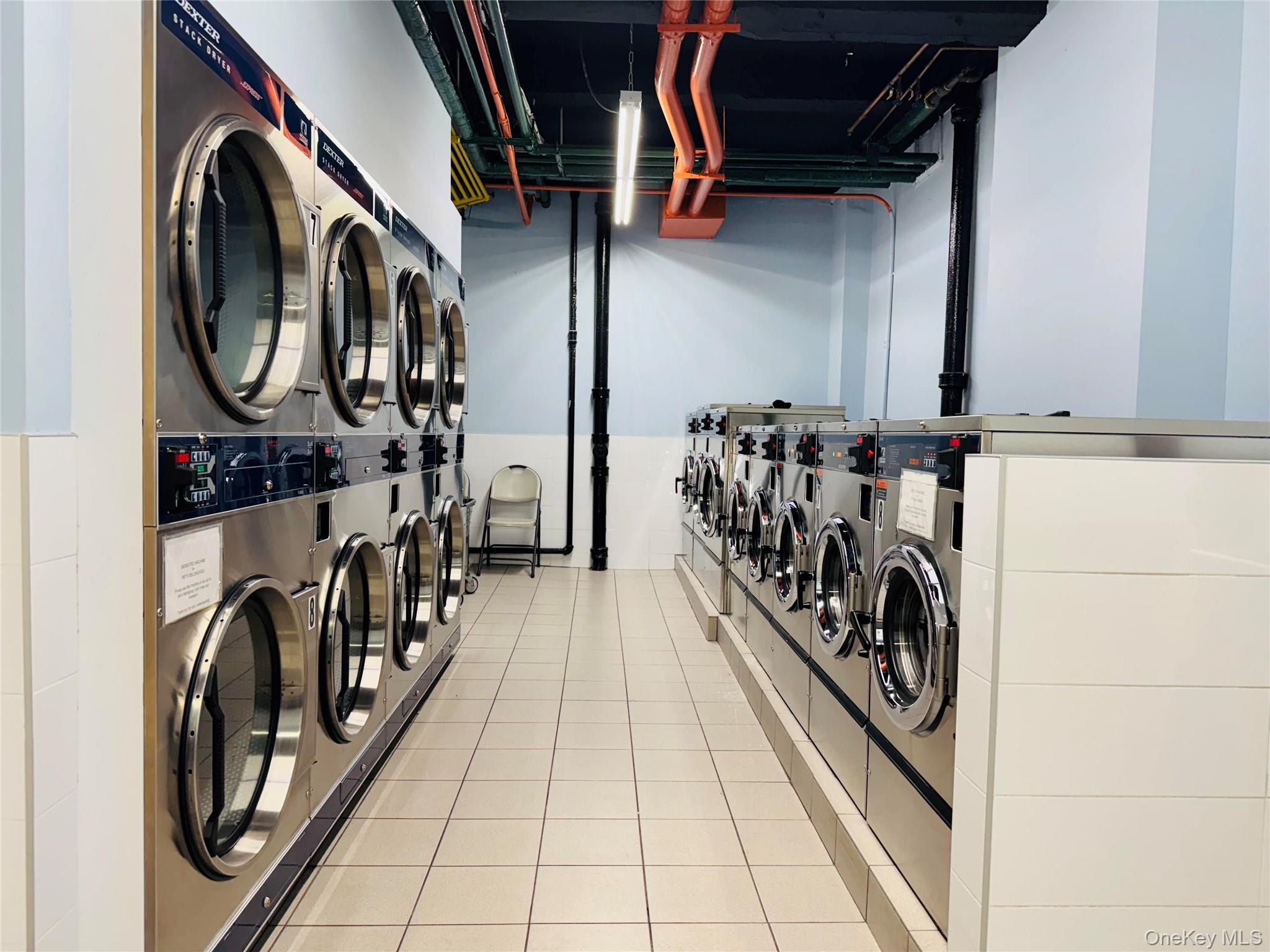 #16 photo, 63-84 Saunders Street, クイーンズ区 Rego Park , NY 11374