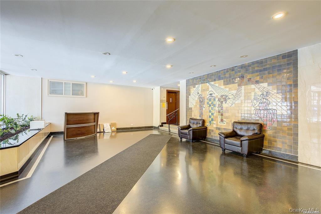 #3 photo, 63-84 Saunders Street, クイーンズ区 Rego Park , NY 11374