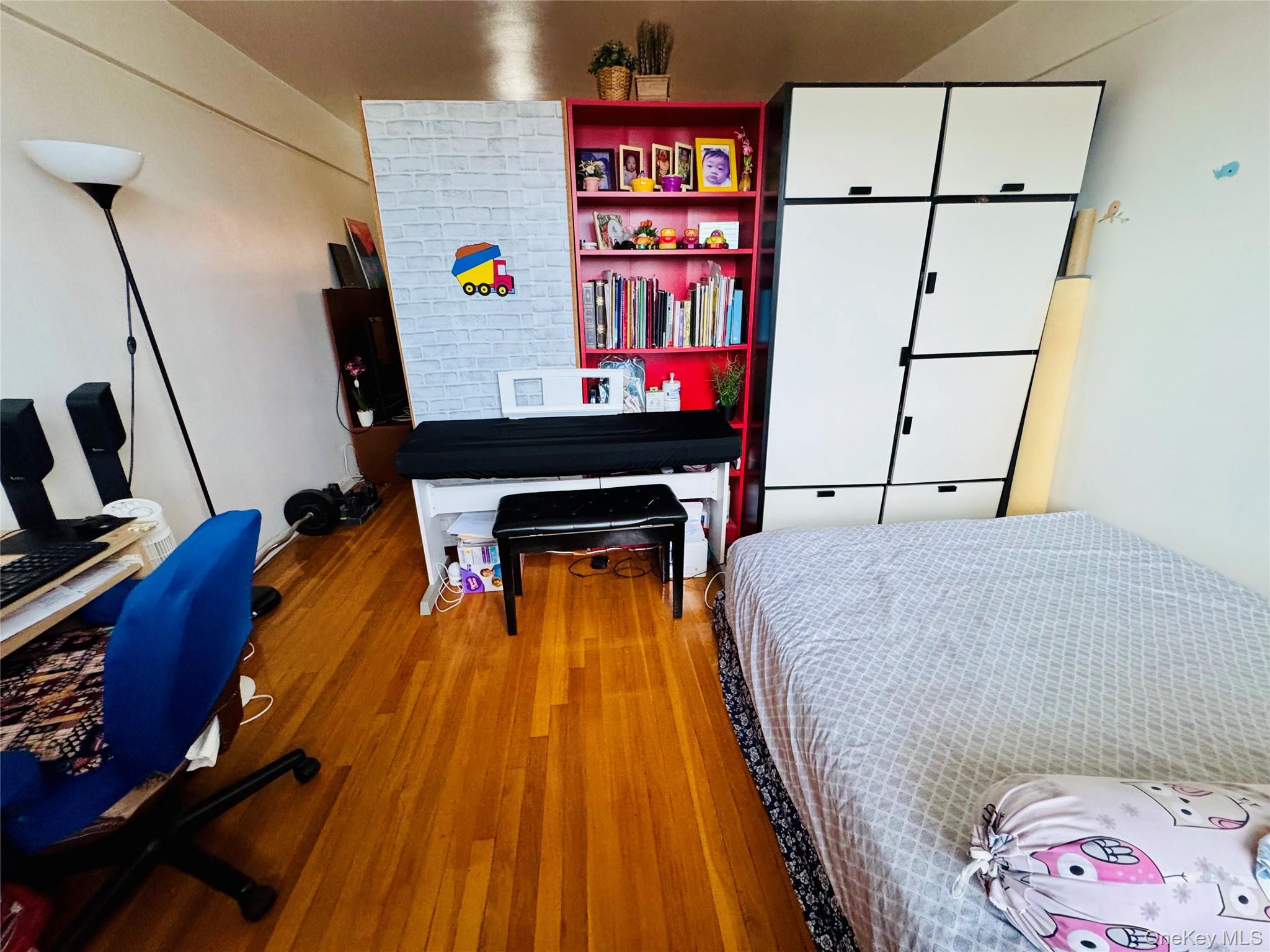 #6 photo, 63-84 Saunders Street, クイーンズ区 Rego Park , NY 11374