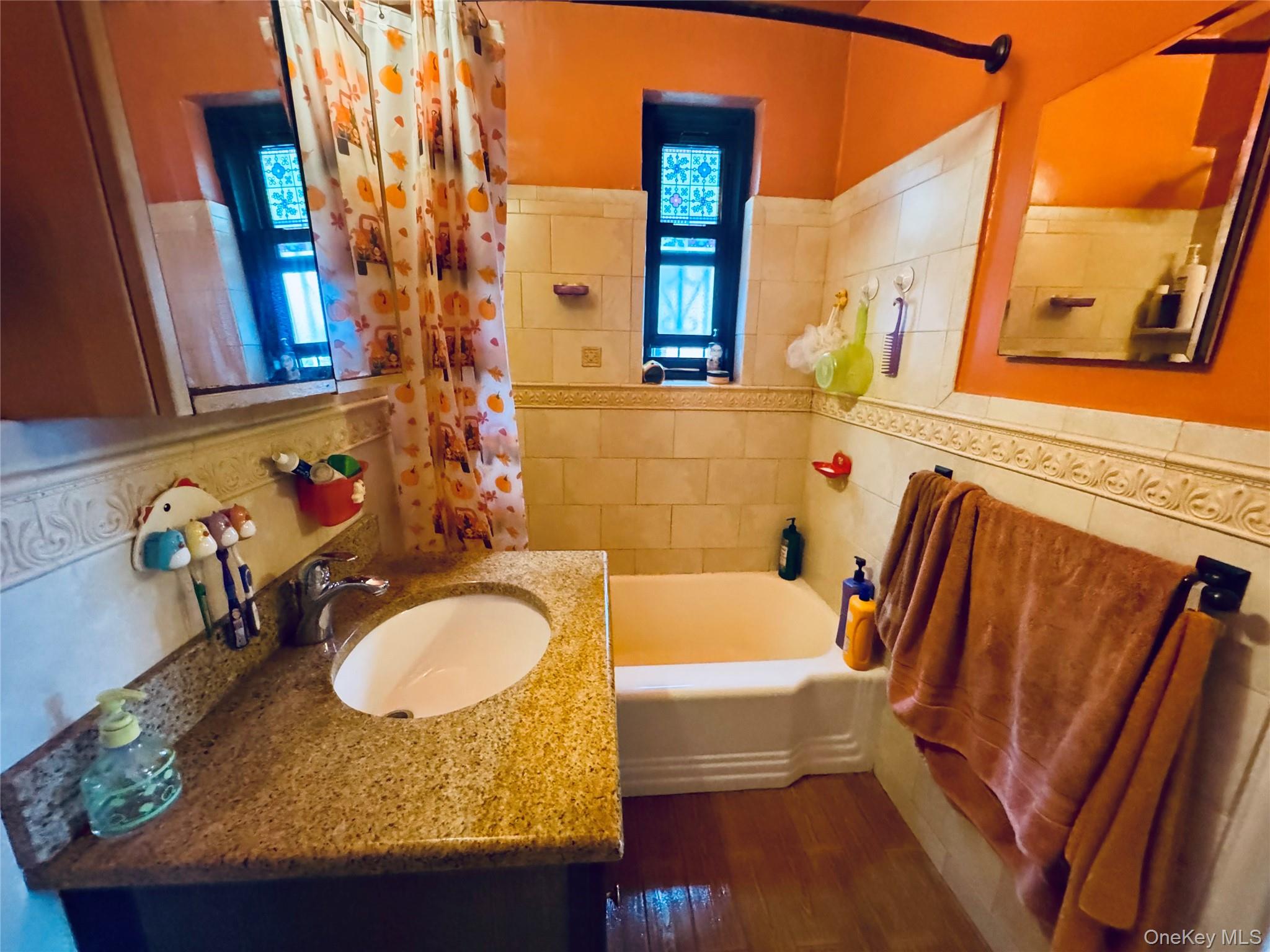 #9 photo, 63-84 Saunders Street, クイーンズ区 Rego Park , NY 11374