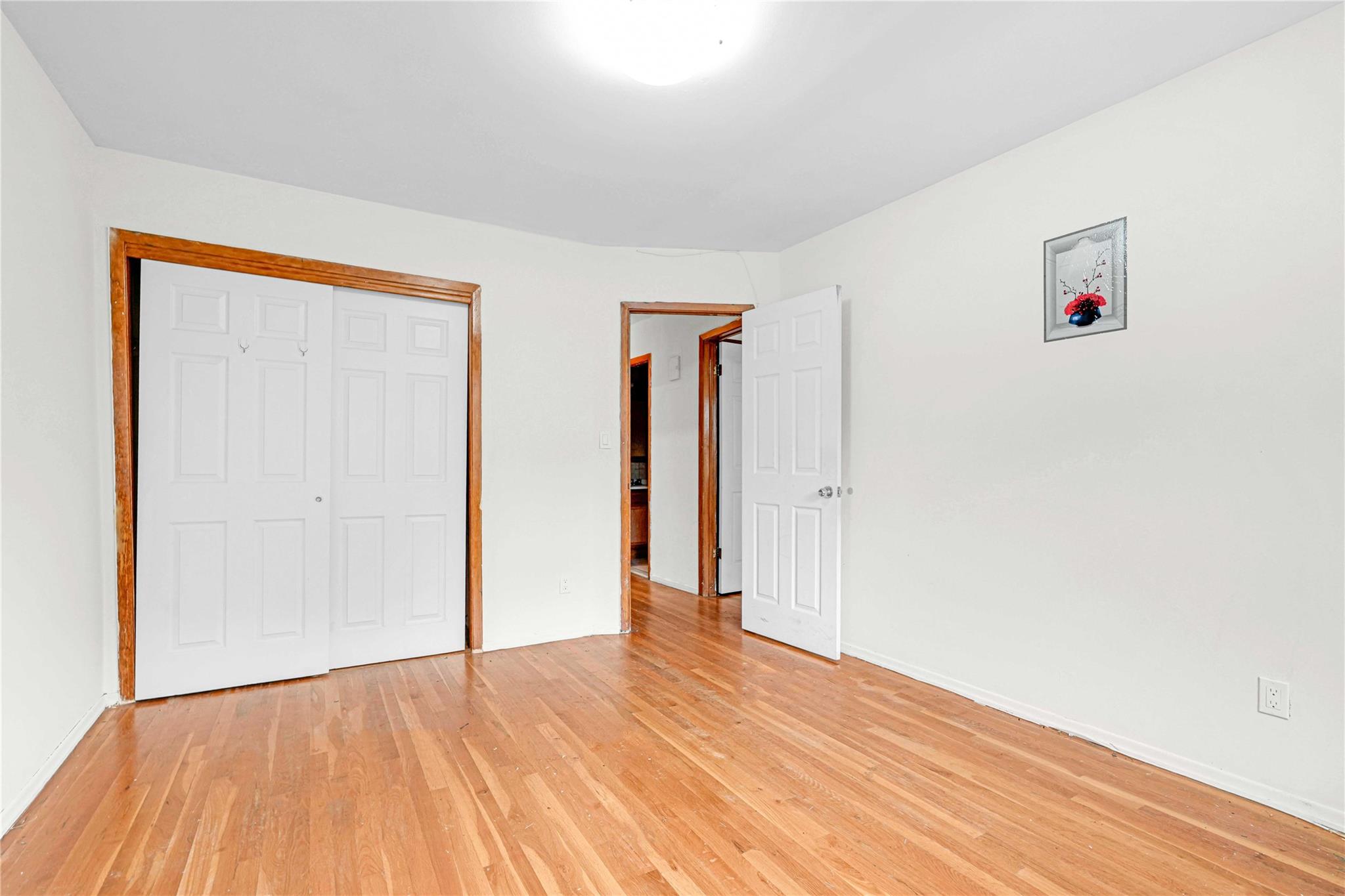 #8 photo, Flushing, クイーンズ区 Flushing , NY 11354