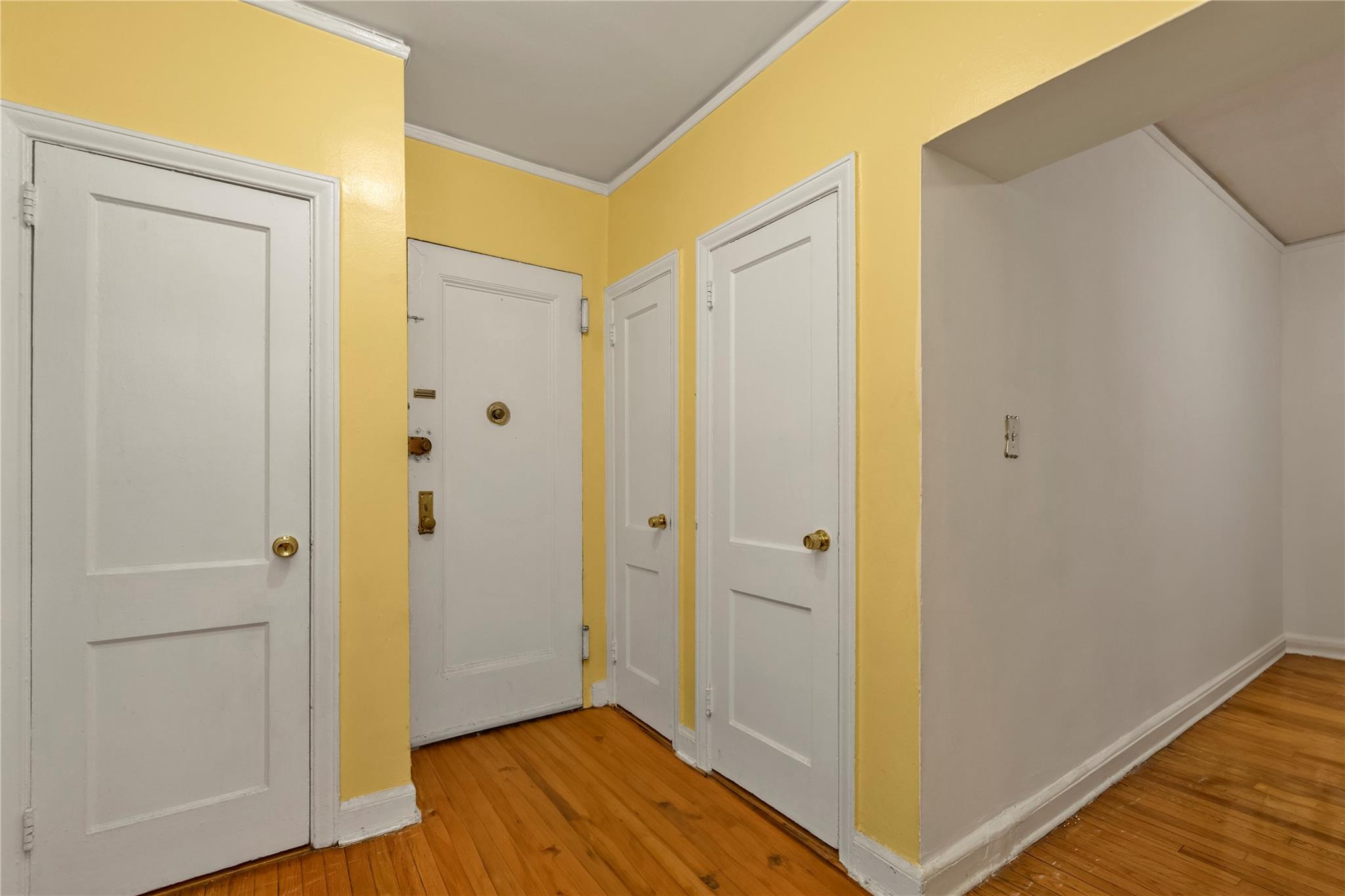 #2 photo, 34-21 78 Street, クイーンズ区 Jackson Heights , NY 11372