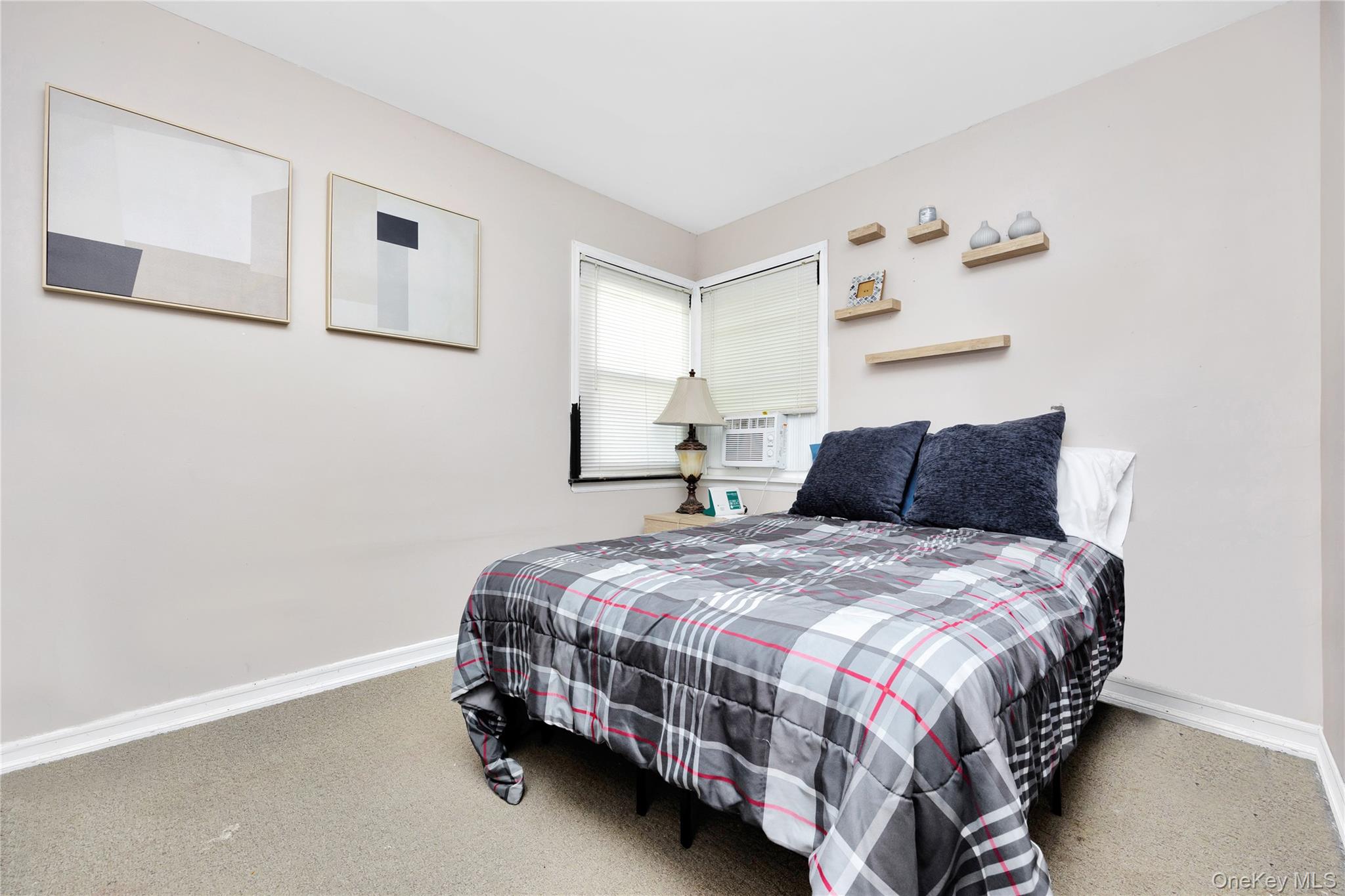 #11 photo, 114 Washington Street, Farmingdale , NY 11735