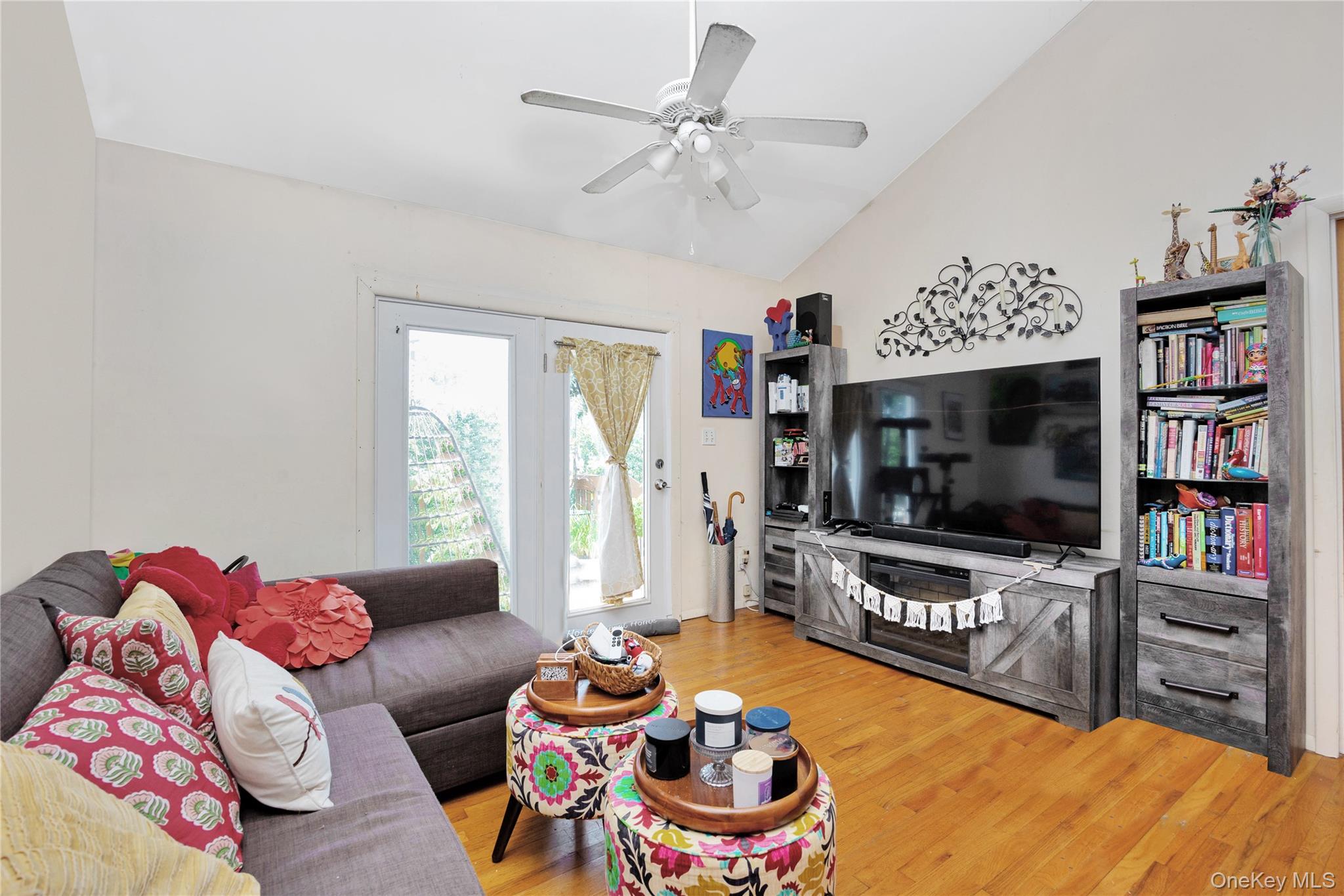 #13 photo, 114 Washington Street, Farmingdale , NY 11735