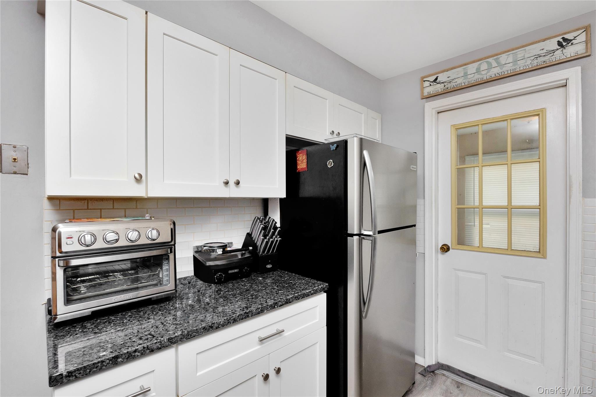 #8 photo, 114 Washington Street, Farmingdale , NY 11735