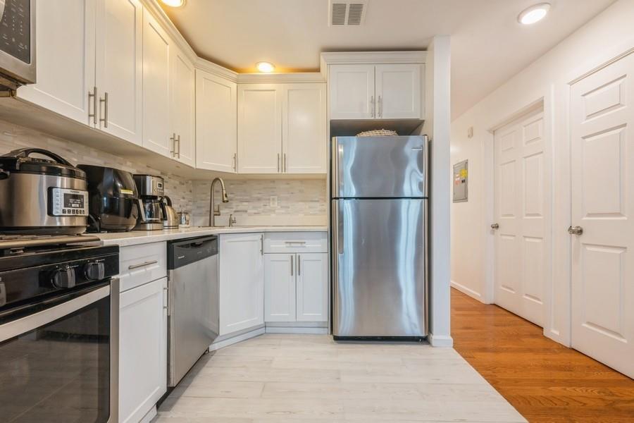 #3 photo, 6235 Almeda Avenue, クイーンズ区 Arverne , NY 11692