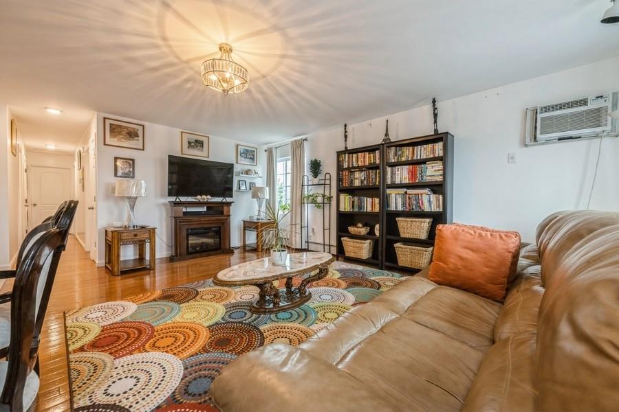 #9 photo, 6235 Almeda Avenue, クイーンズ区 Arverne , NY 11692