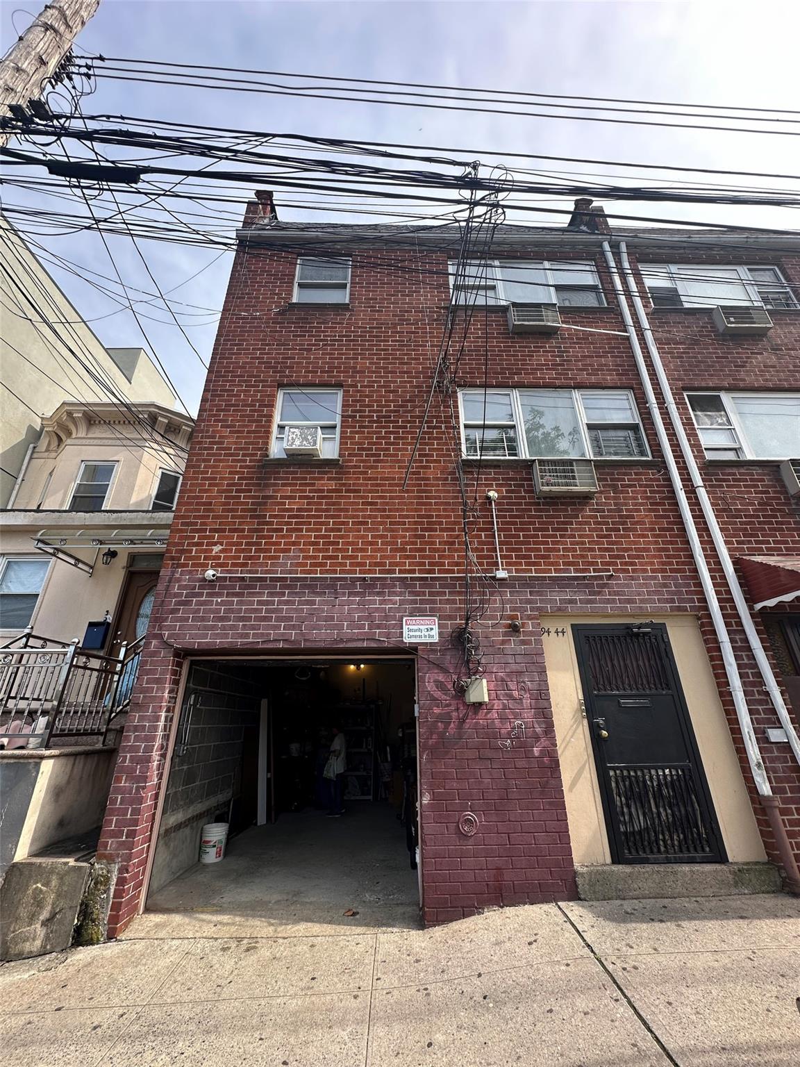 #1 photo, 9444 45th Avenue, 皇后區 艾姆赫斯特 Elmhurst , NY 11373
