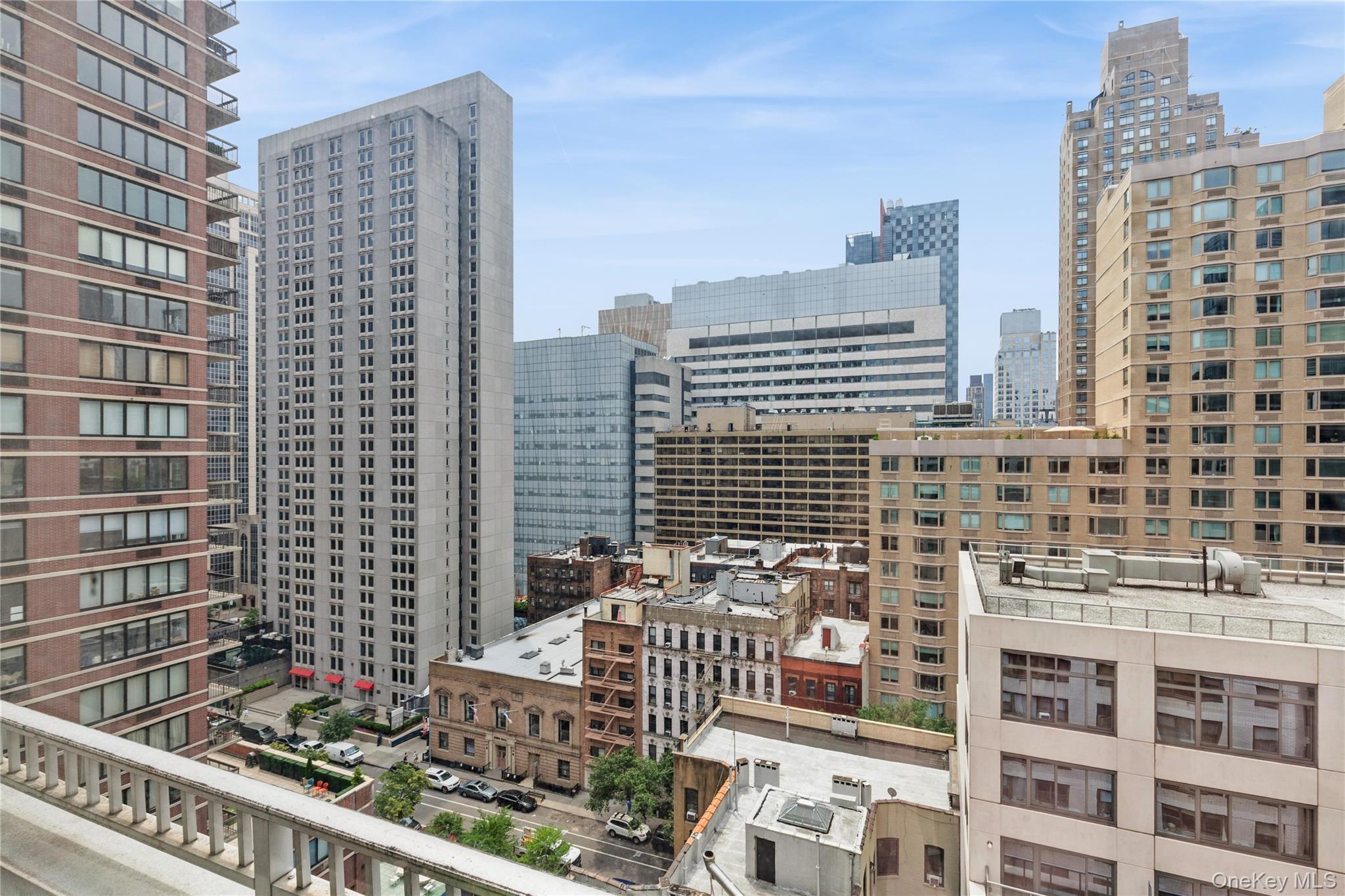 #2 photo, 420 E 72nd Street, マンハッタン New York (Manhattan) , NY 10021