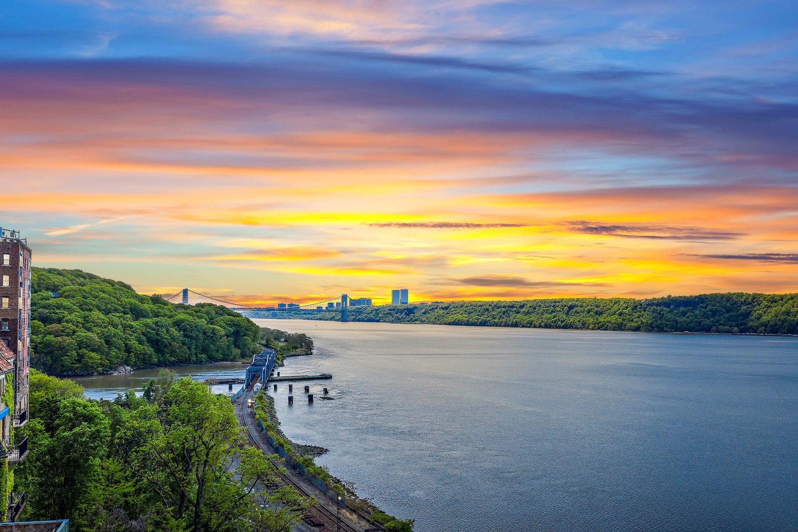 #1 photo, 2521 Palisade Avenue, 브롱크스 Bronx , NY 10463