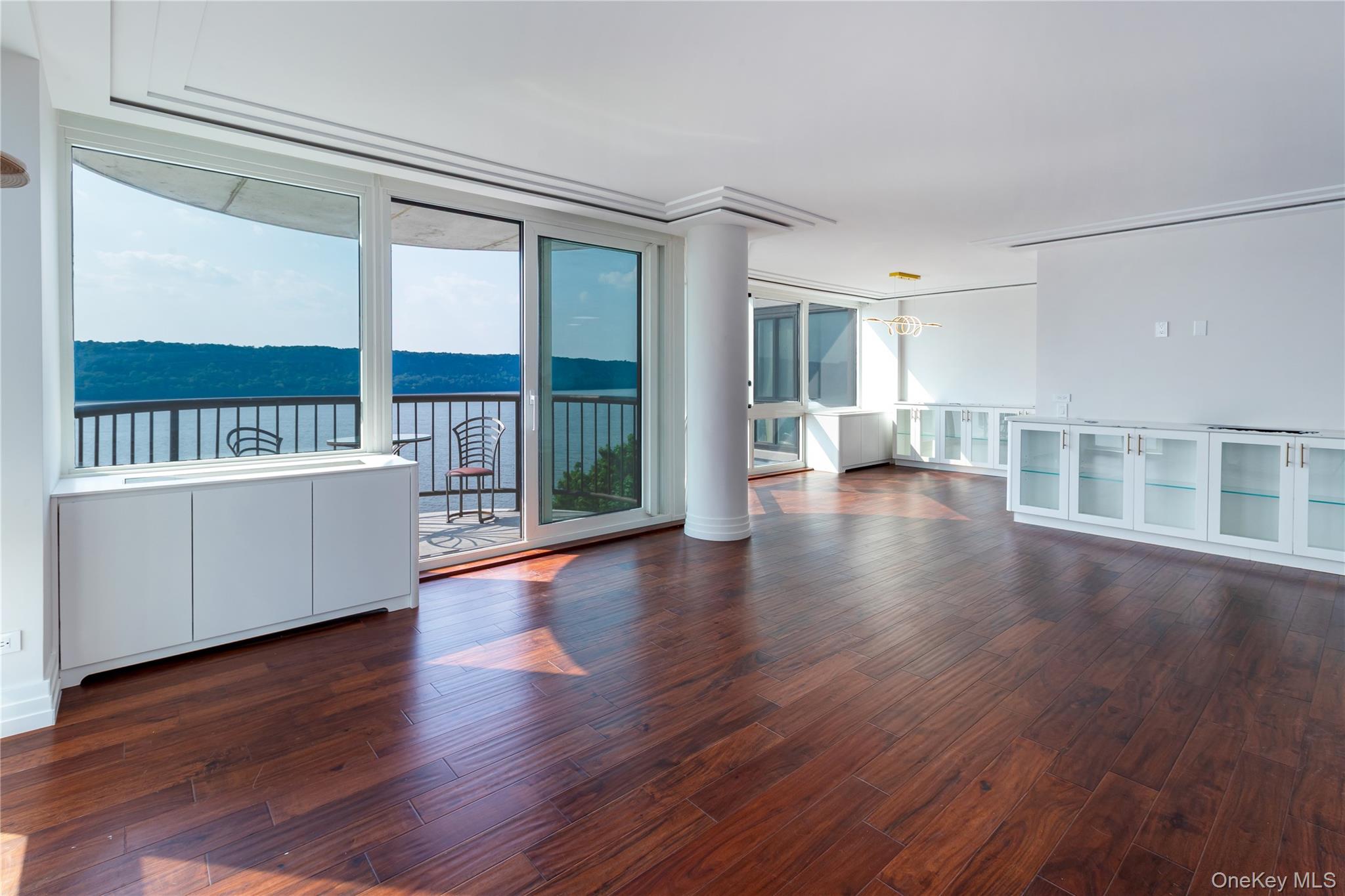 #10 photo, 2521 Palisade Avenue, ブロンクス区 Bronx , NY 10463