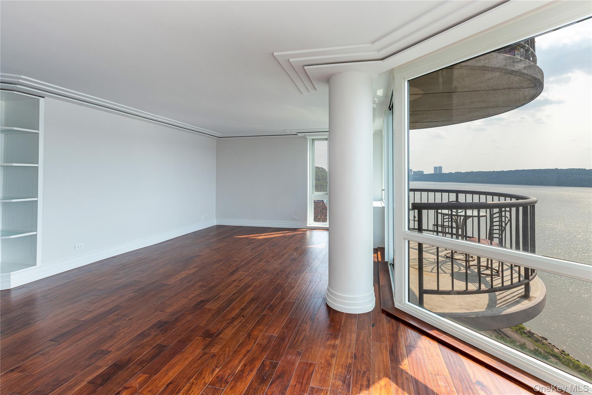 #11 photo, 2521 Palisade Avenue, ブロンクス区 Bronx , NY 10463