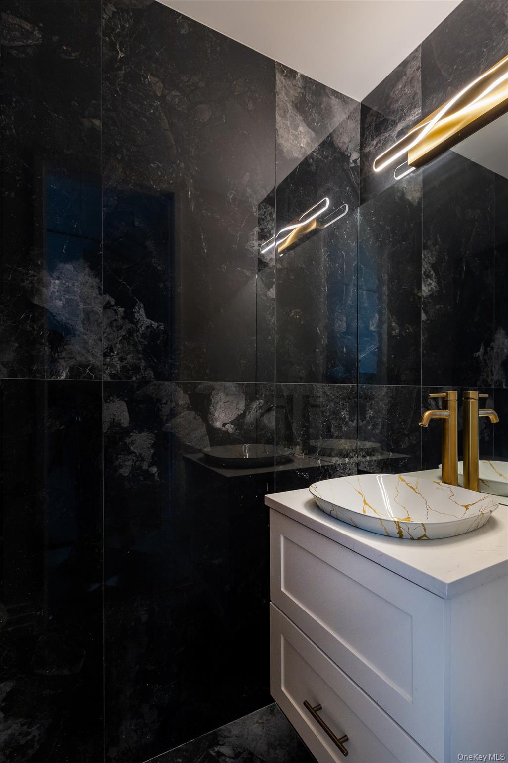 #20 photo, 2521 Palisade Avenue, ブロンクス区 Bronx , NY 10463