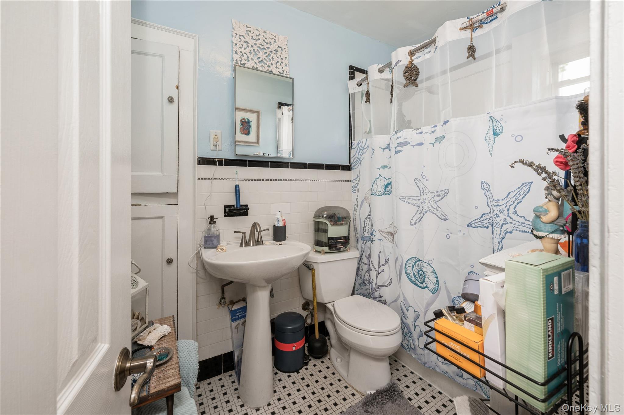 #16 photo, 93 Edgewood Avenue, Yonkers , NY 10704