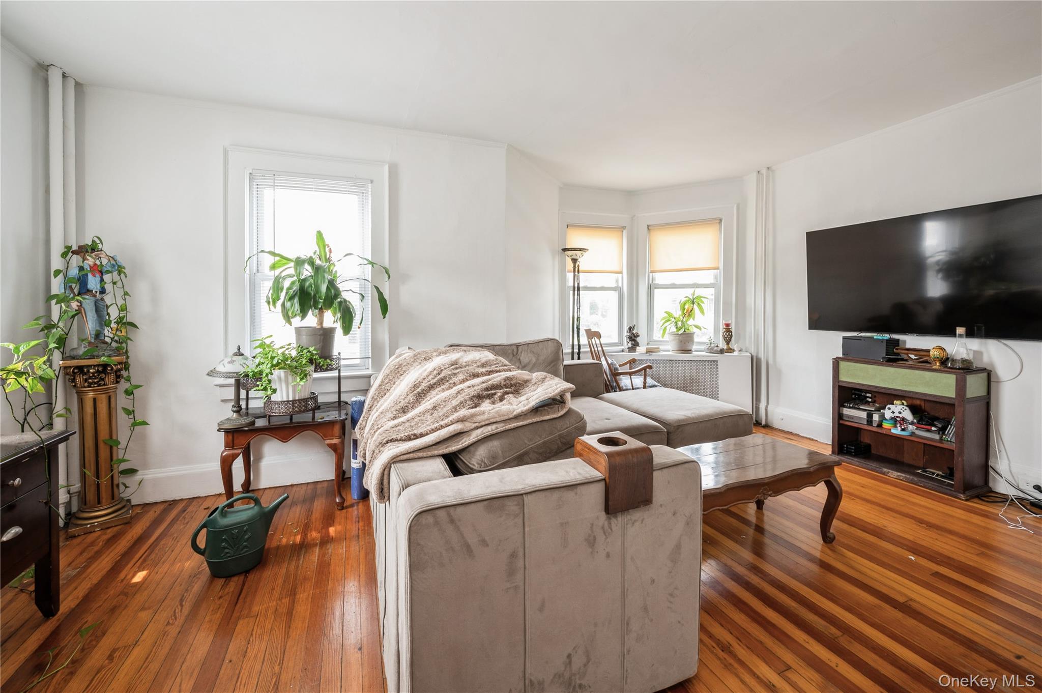 #18 photo, 93 Edgewood Avenue, Yonkers , NY 10704