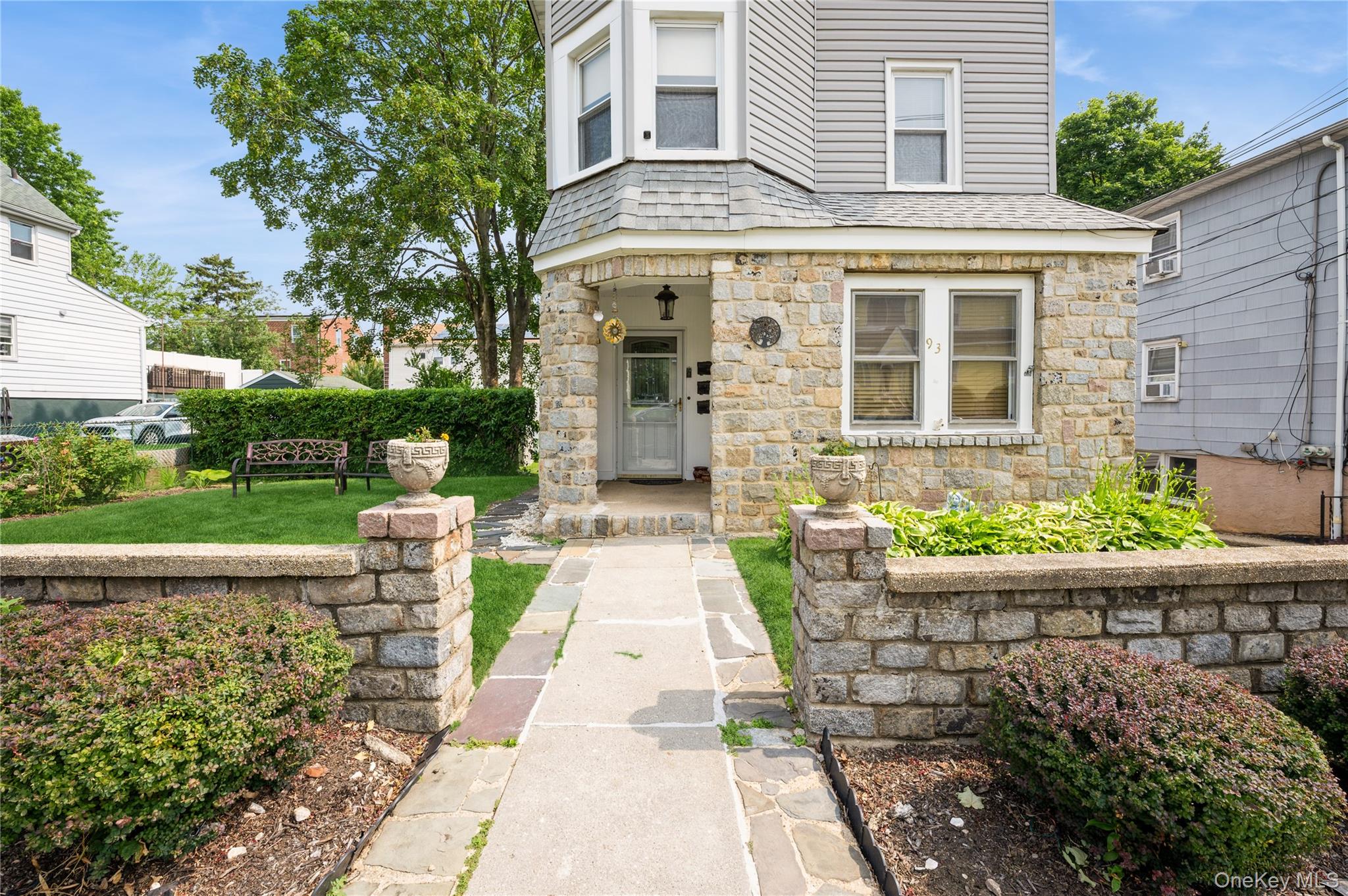 #4 photo, 93 Edgewood Avenue, Yonkers , NY 10704