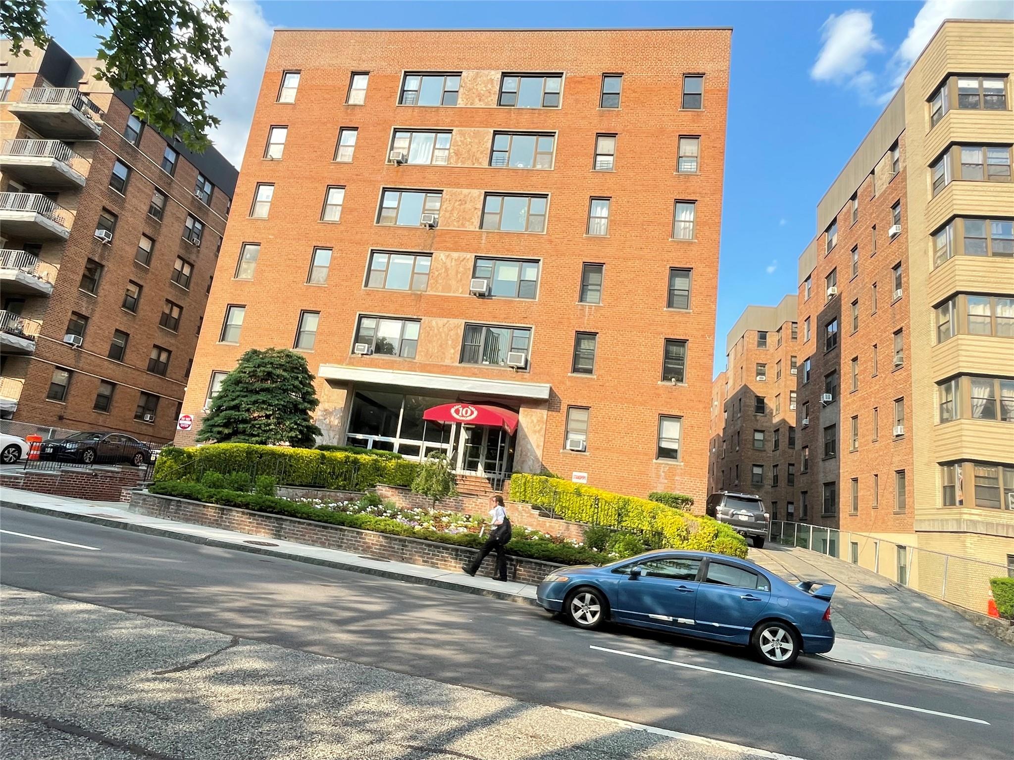 #1 photo, 10 N Broadway, 紐約州 White Plains , NY 10601