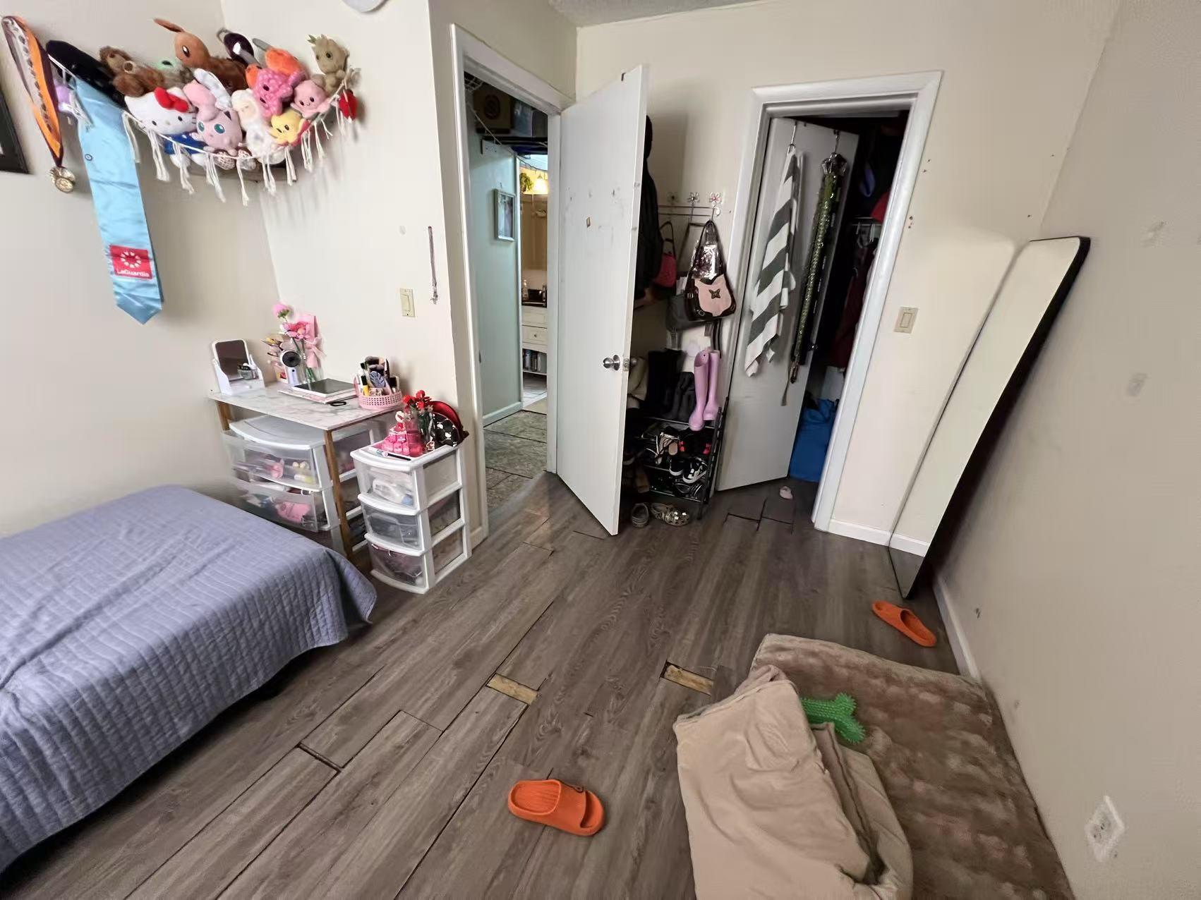 #12 photo, 3418 103rd Street, クイーンズ区 Corona , NY 11368