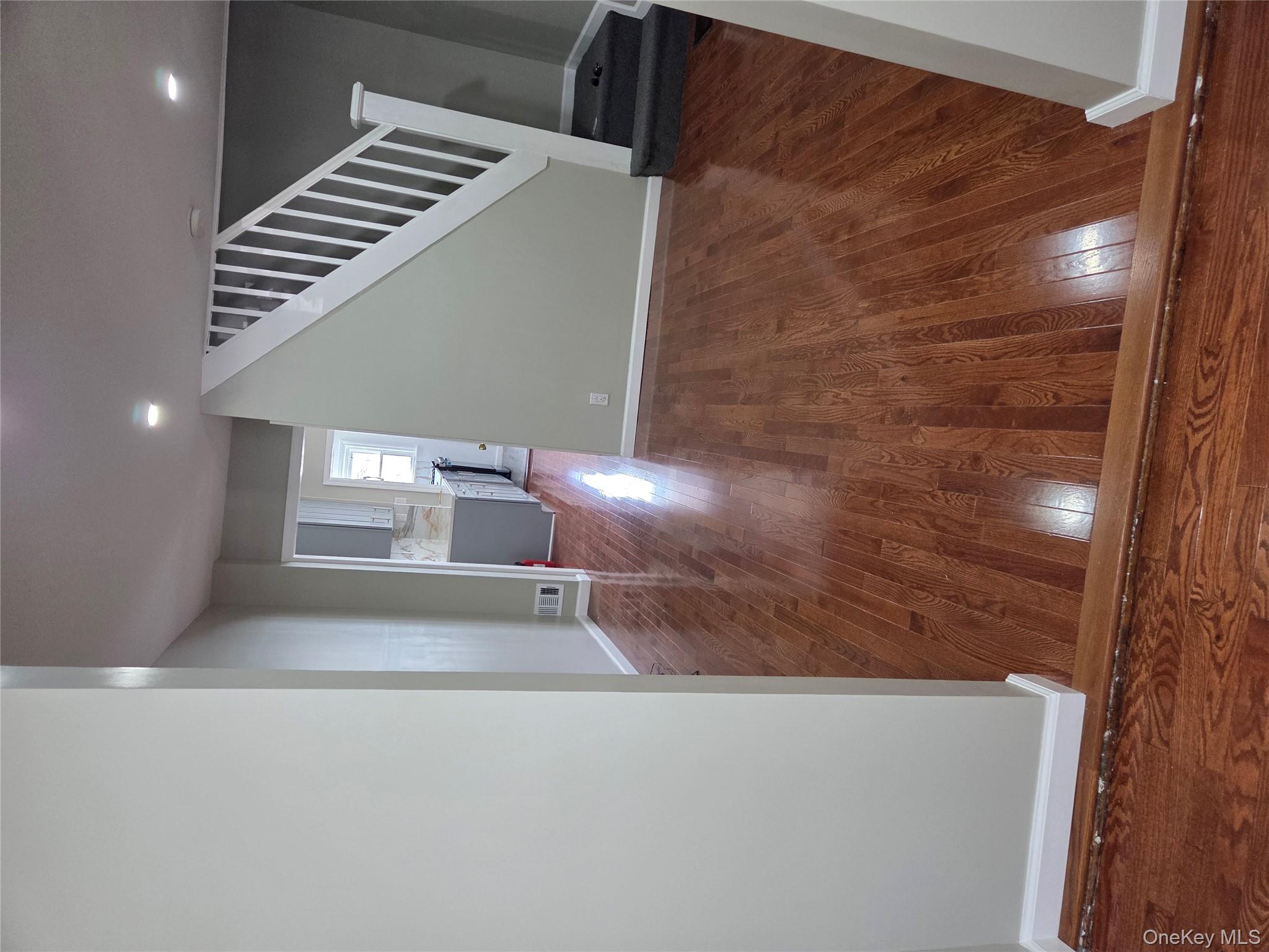 #13 photo, 118-39 153rd Street, クイーンズ区 Jamaica , NY 11434