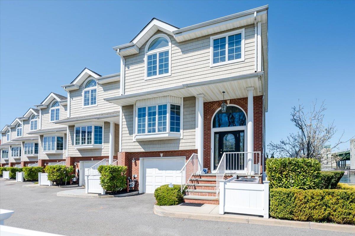 #1 photo, 200 Bermuda Street, 長島 大西洋海灘 Atlantic Beach , NY 11509
