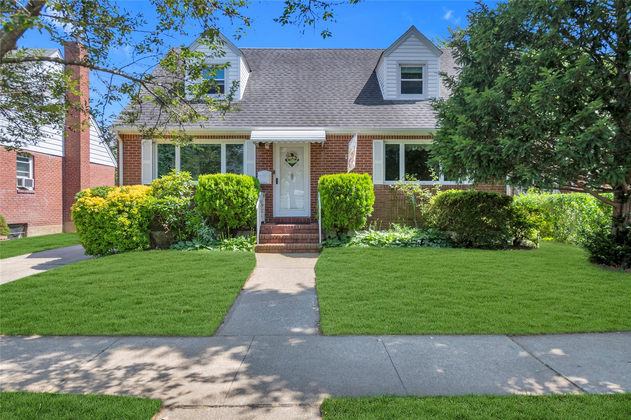 #1 photo, 26612 82nd Avenue, 皇后區 花卉园 Floral Park , NY 11004