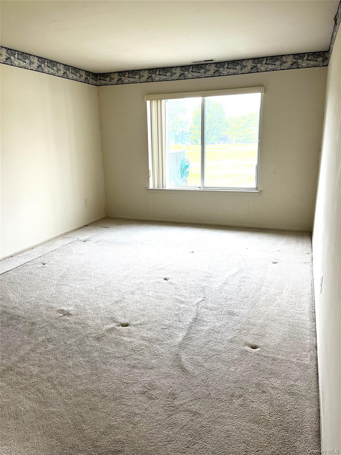 #15 photo, 701 Spring Lake, サフォーク郡 Middle Island , NY 11953