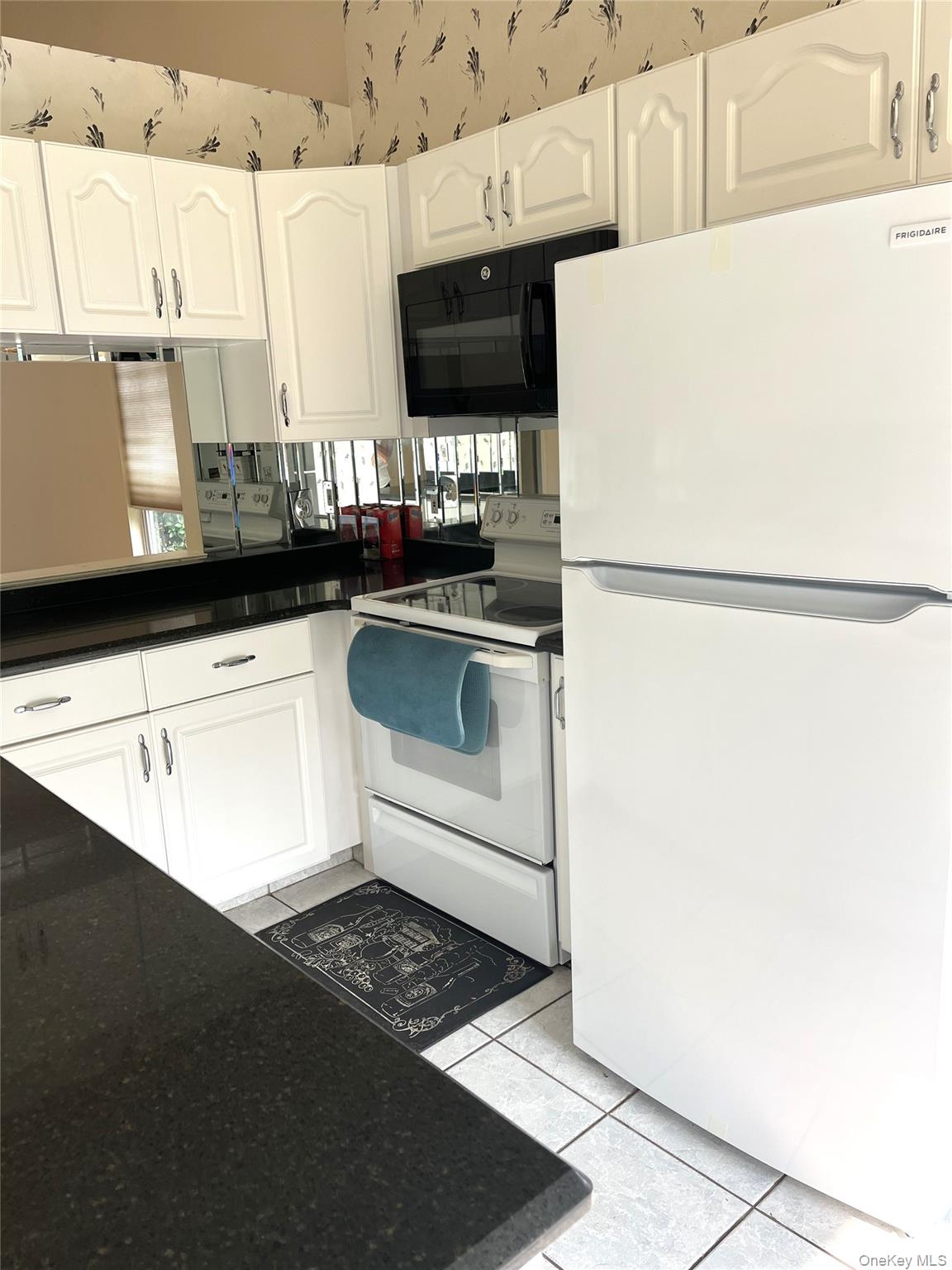 #8 photo, 701 Spring Lake, サフォーク郡 Middle Island , NY 11953