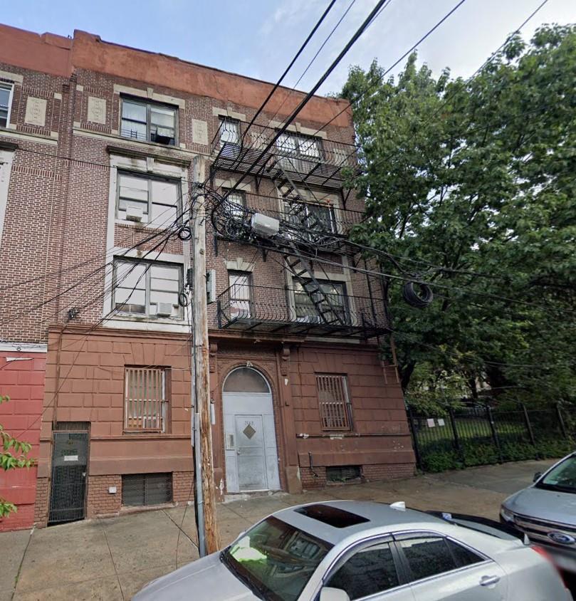 #1 photo, 1667 Nelson Avenue, Bronx , NY 10453