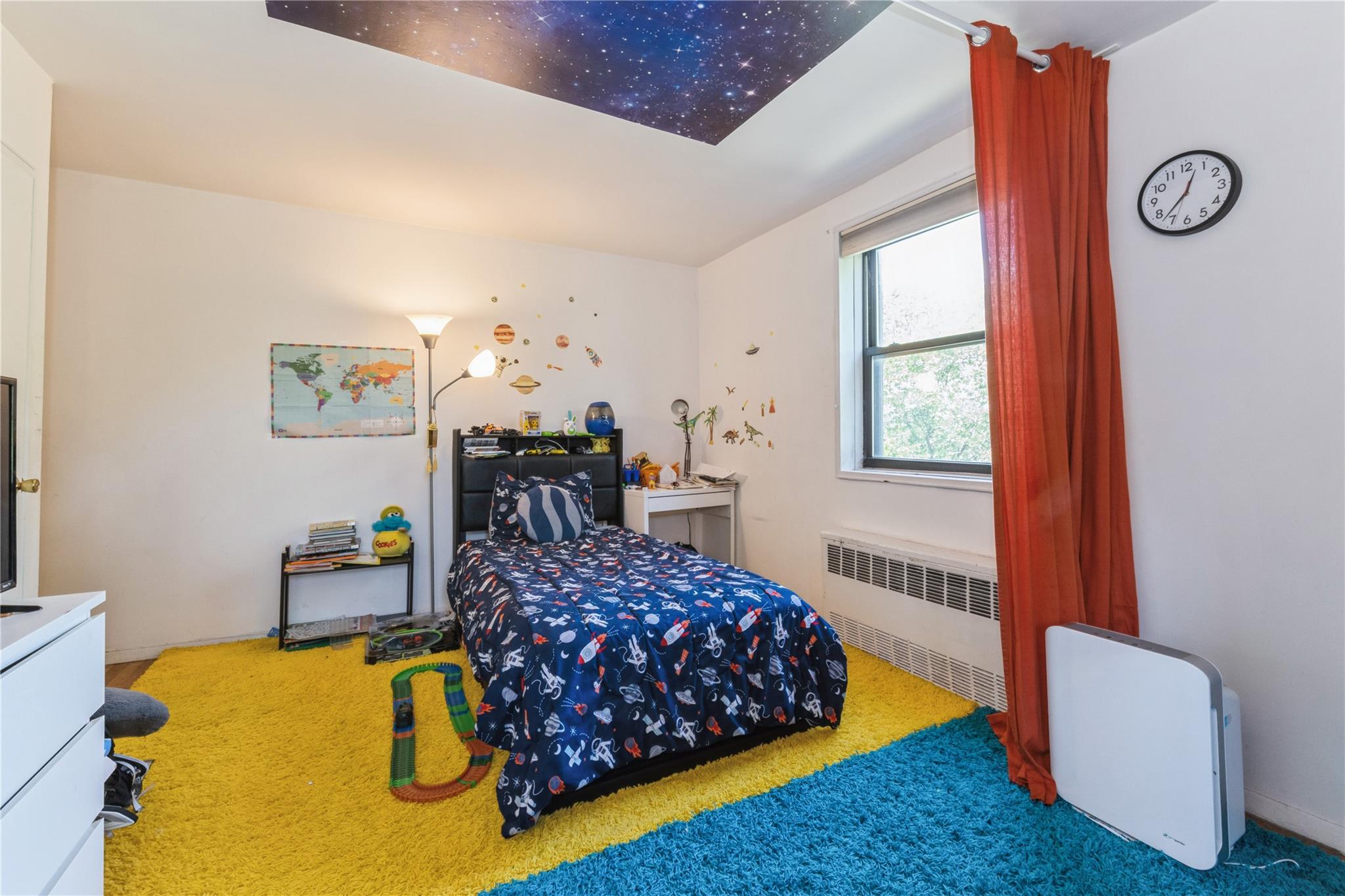 #12 photo, 84-10 153rd Avenue, Howard Beach , NY 11414