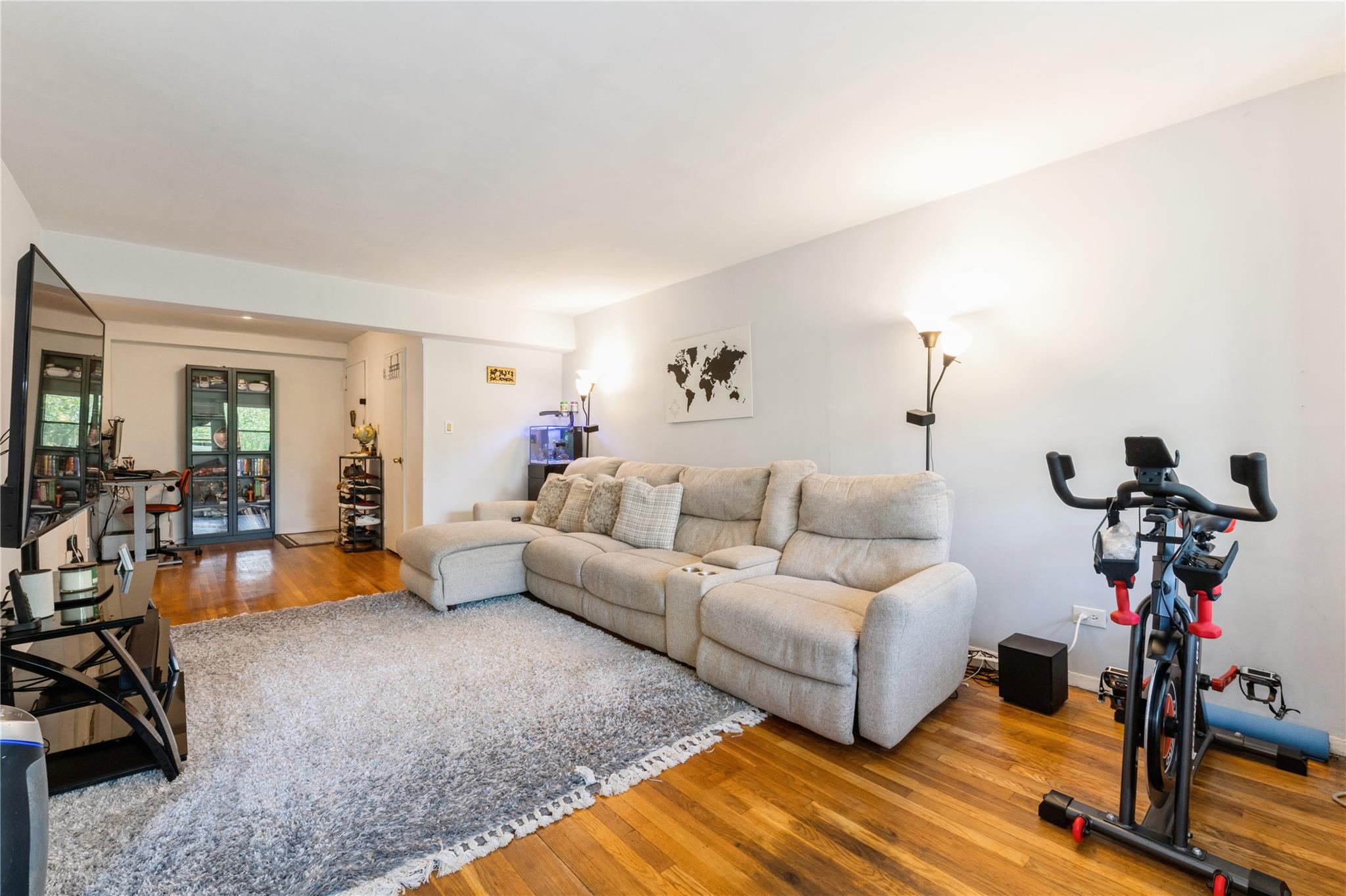 #2 photo, 84-10 153rd Avenue, Howard Beach , NY 11414