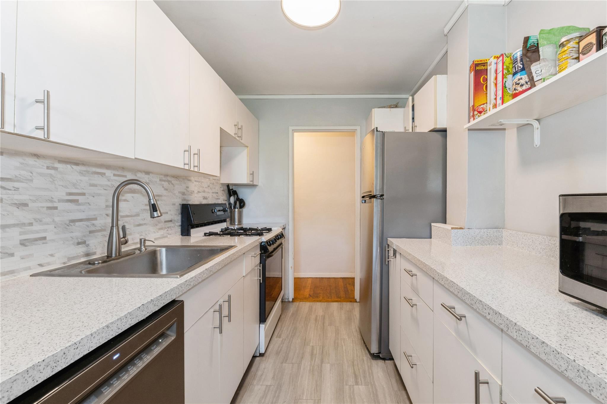 #6 photo, 84-10 153rd Avenue, Howard Beach , NY 11414