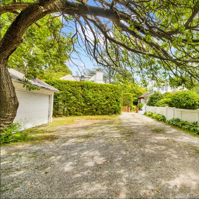 #20 photo, 431 E Sidney Avenue, Mount Vernon , NY 10553