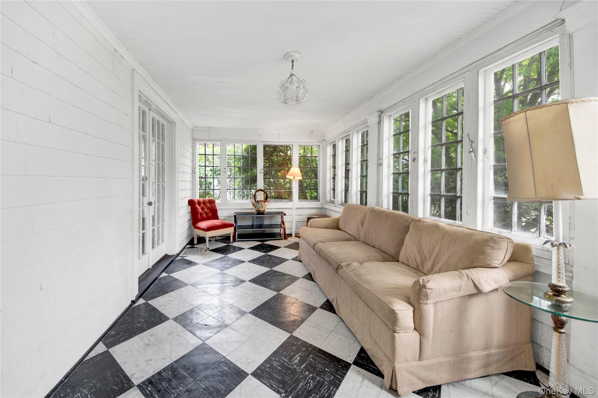 #3 photo, 431 E Sidney Avenue, Mount Vernon , NY 10553