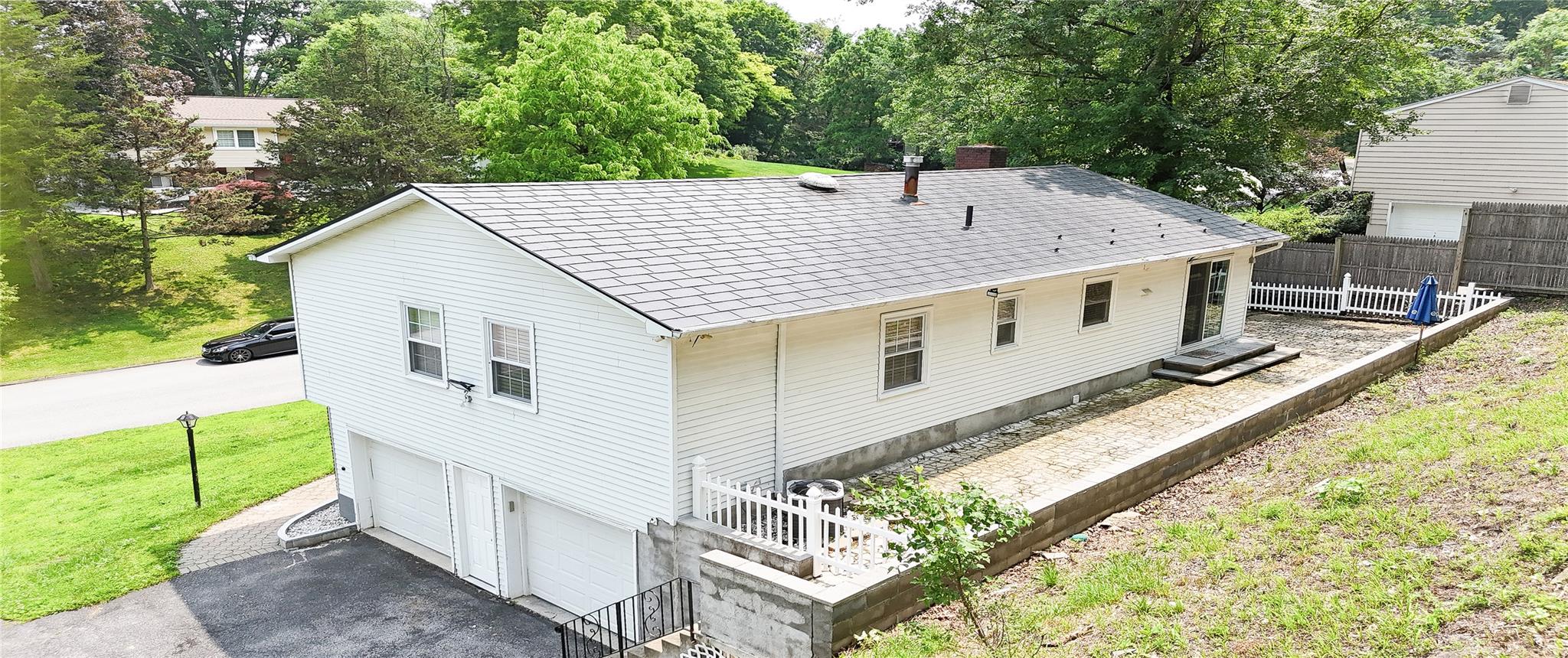 #8 photo, 11 Boxwood Close, Hopewell Junction , NY 12533