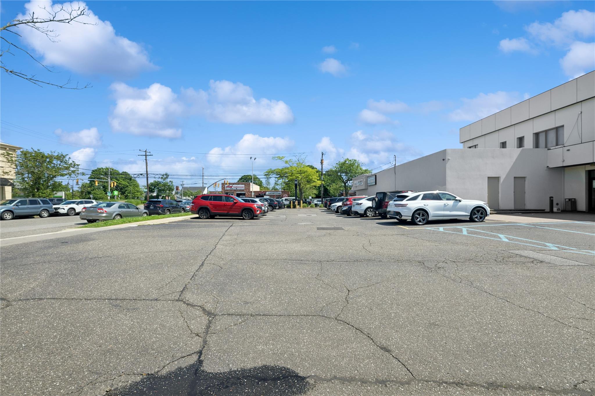 #20 photo, 2209 Merrick Road, ナッソー郡 Merrick , NY 11566